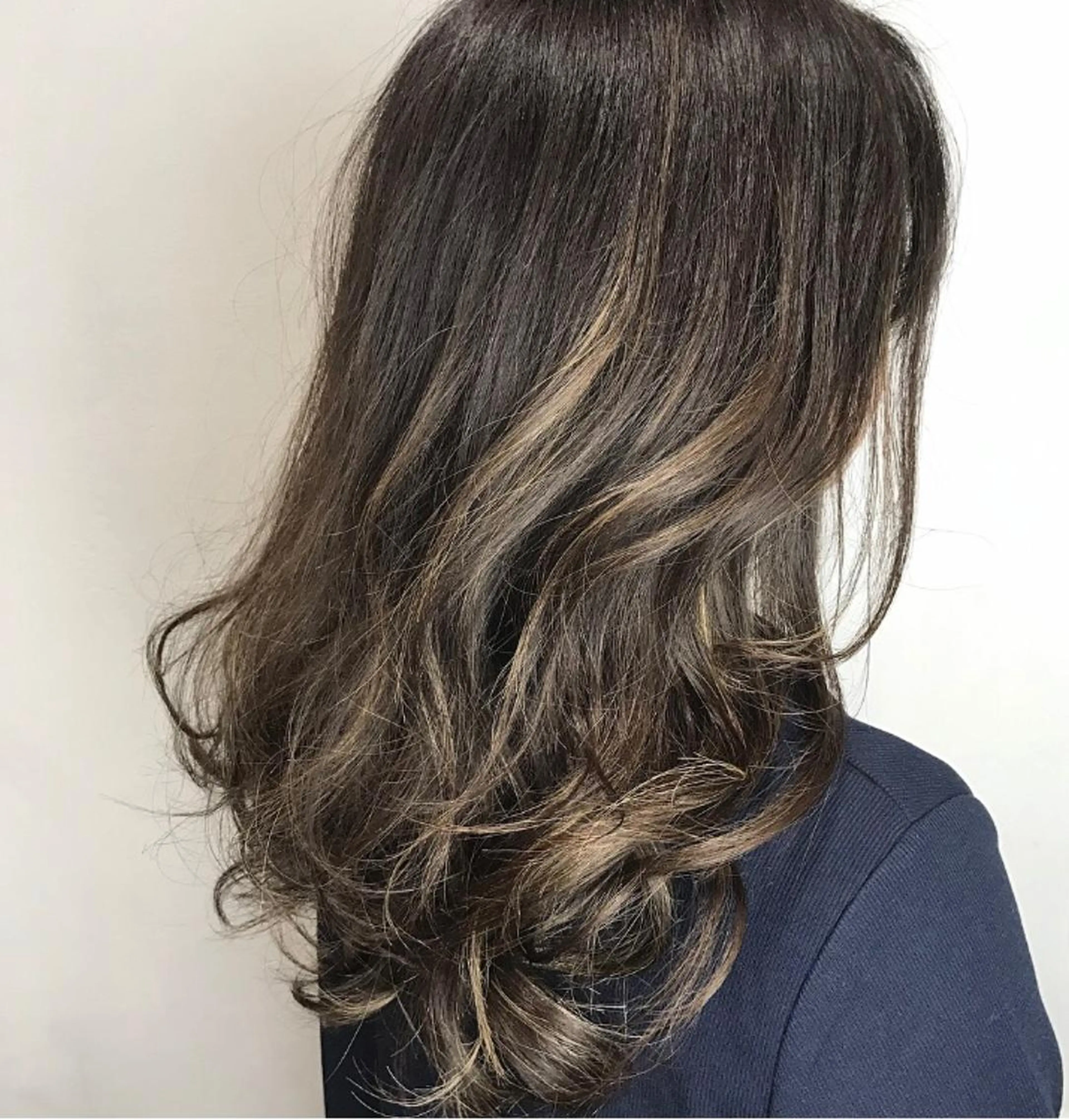 セミロング カラー ハイライトカラー ハイライト メンズカット特化柏駅 徒歩3分LOUのヘアスタイル