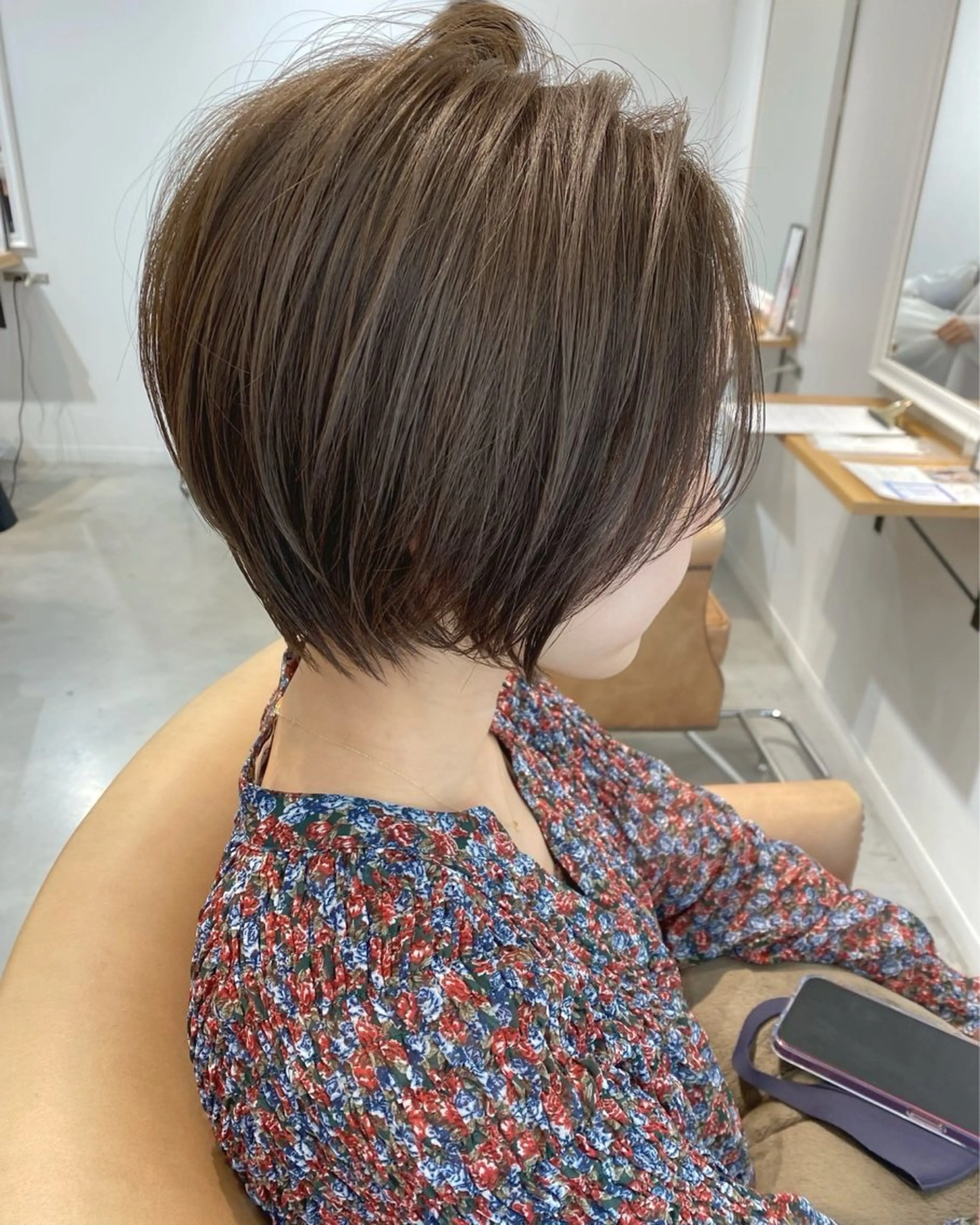 ショート カラー 庄司 木綿のヘアスタイル