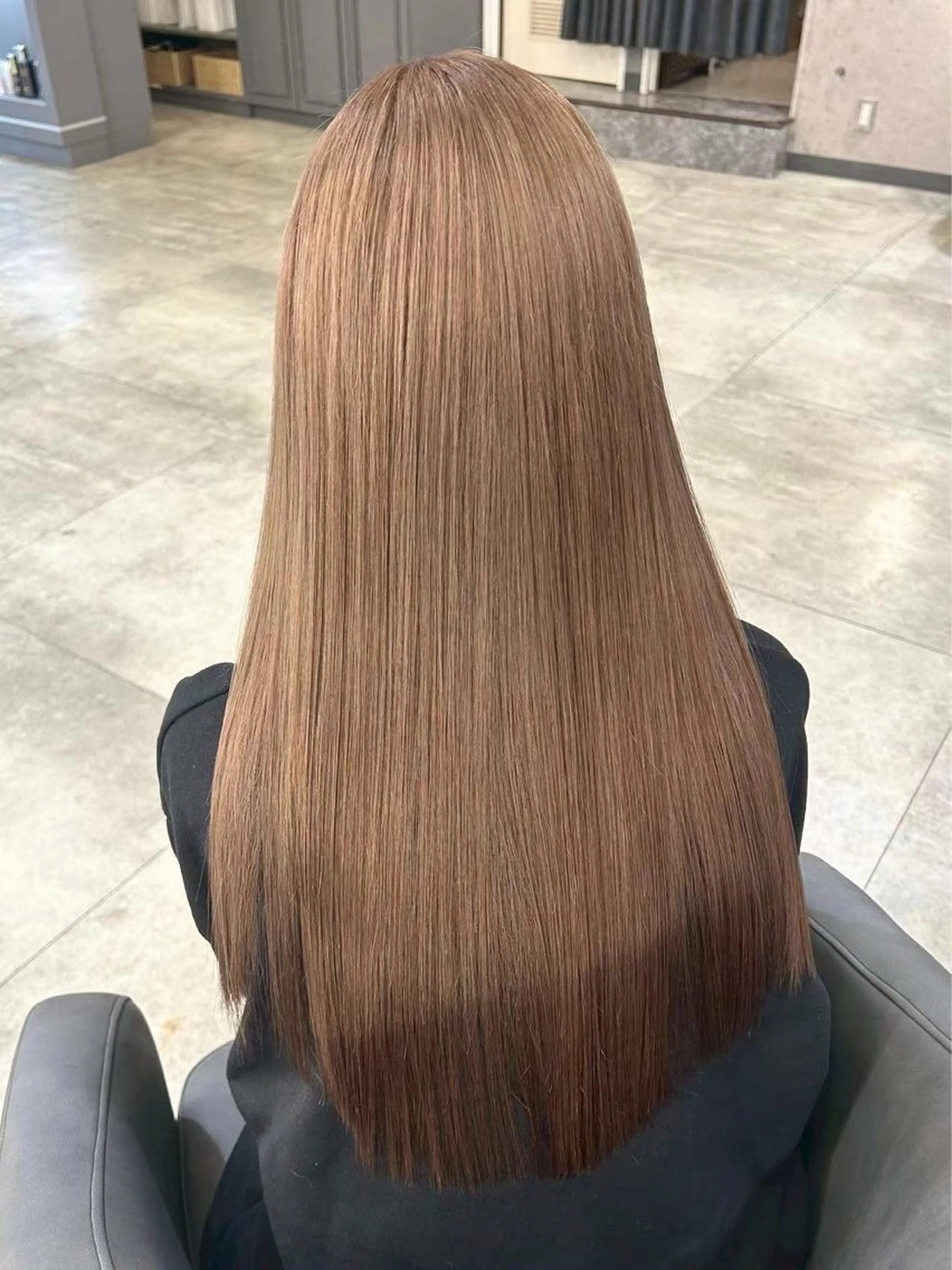 【髪質改善】【ブリーチ毛対応】髪ドラ酸性ストレートの写真