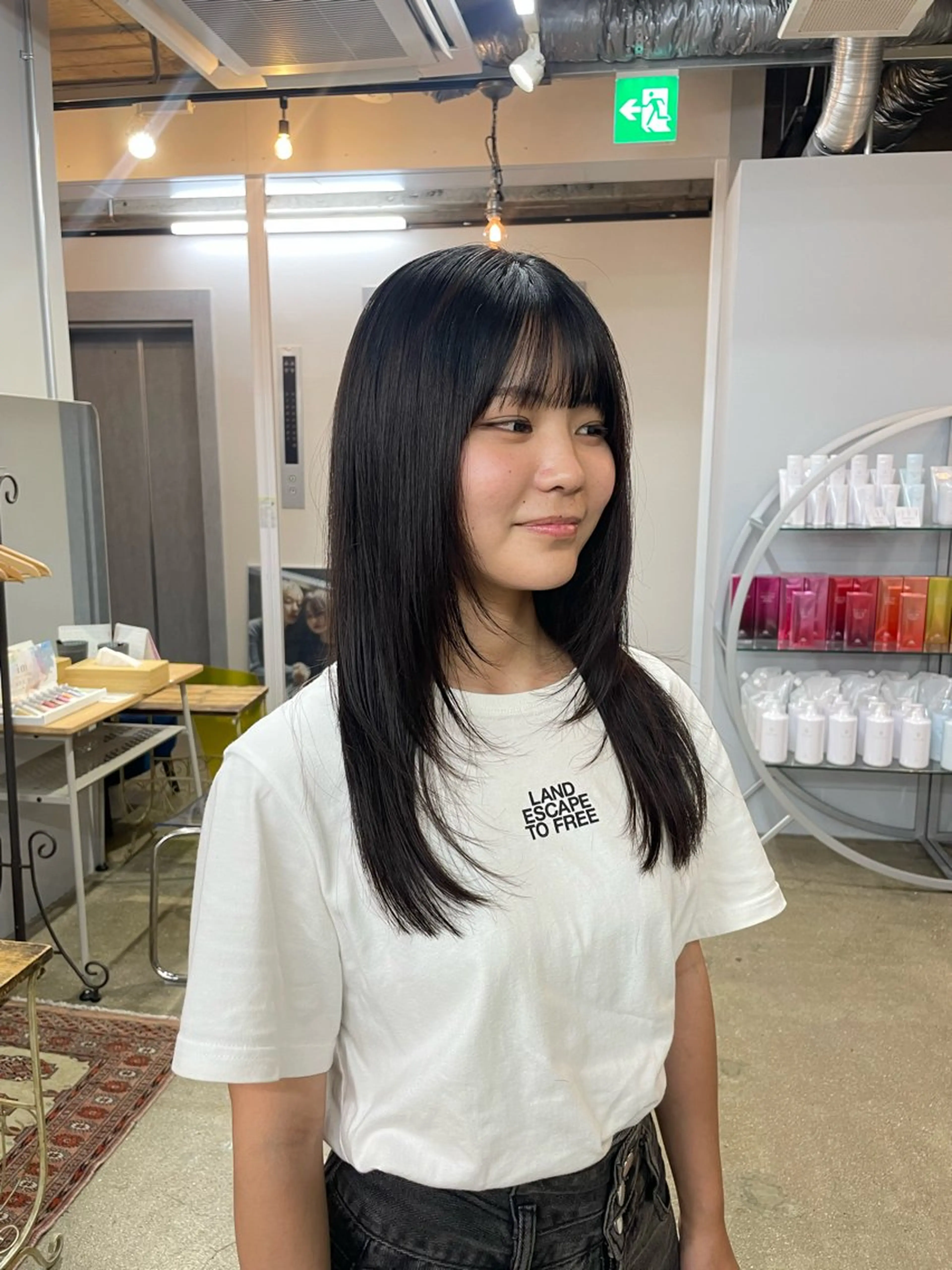 ロング アライ レンカのヘアスタイル