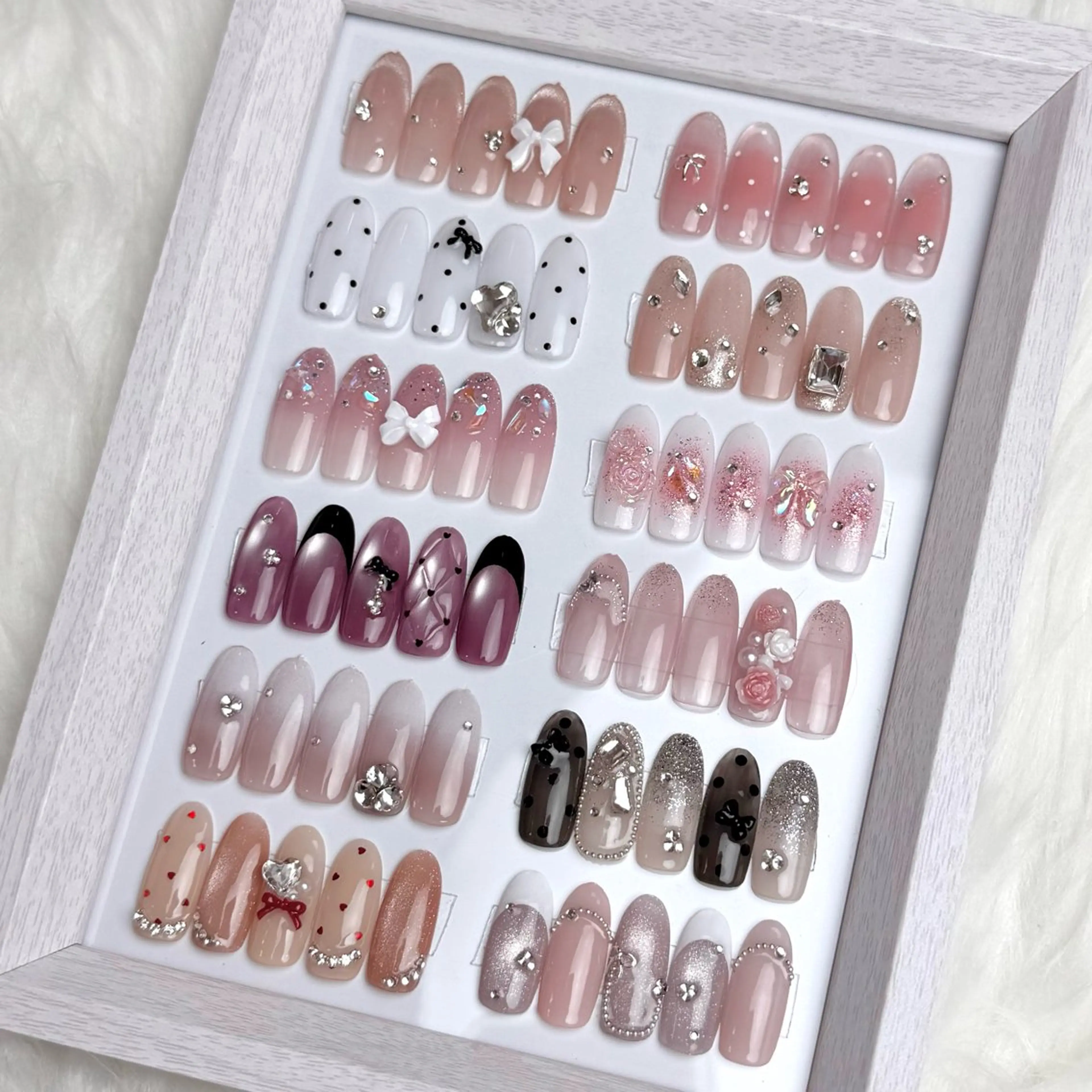ネイル ワンホンネイル ハンドネイル Nailsalon MeMe YUMIのネイルデザイン