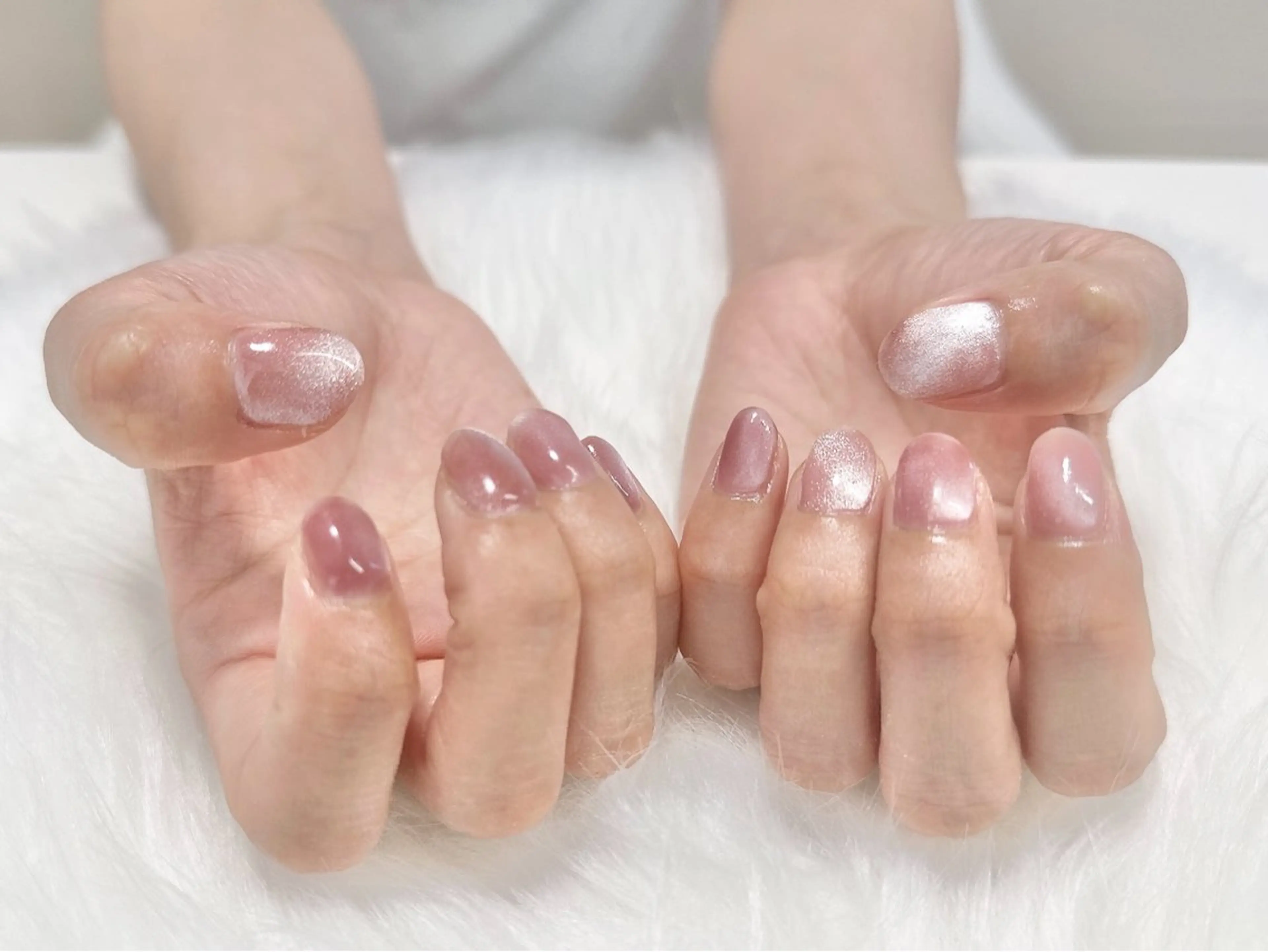 ネイル キラキラネイル マグネットネイル nailsalon oluoluのネイルデザイン