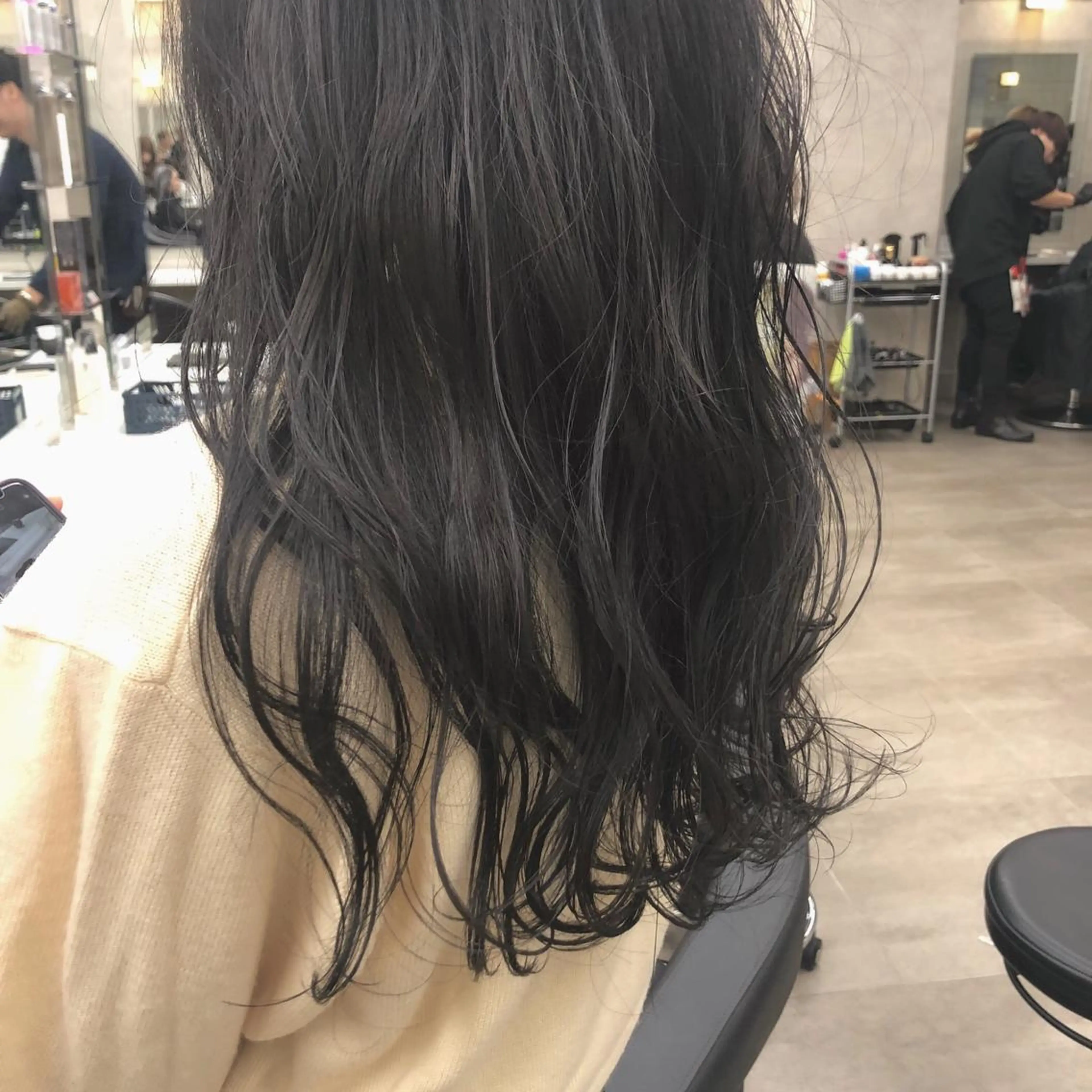 セミロング カラー ヘアアレンジ アッシュ ダークアッシュ 美髪矯正/透明感カラ ー🫧YUUKI🫧のヘアスタイル