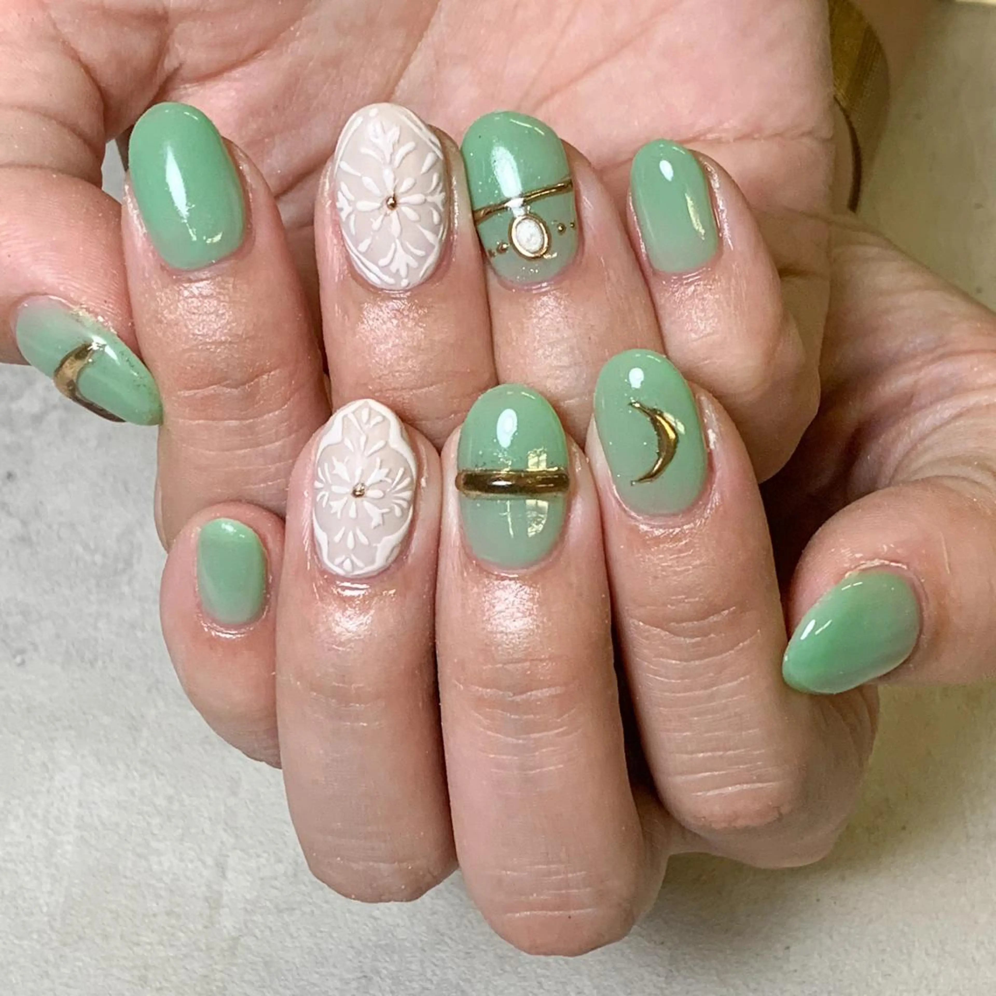 ネイル FIORITURA aiのネイルデザイン