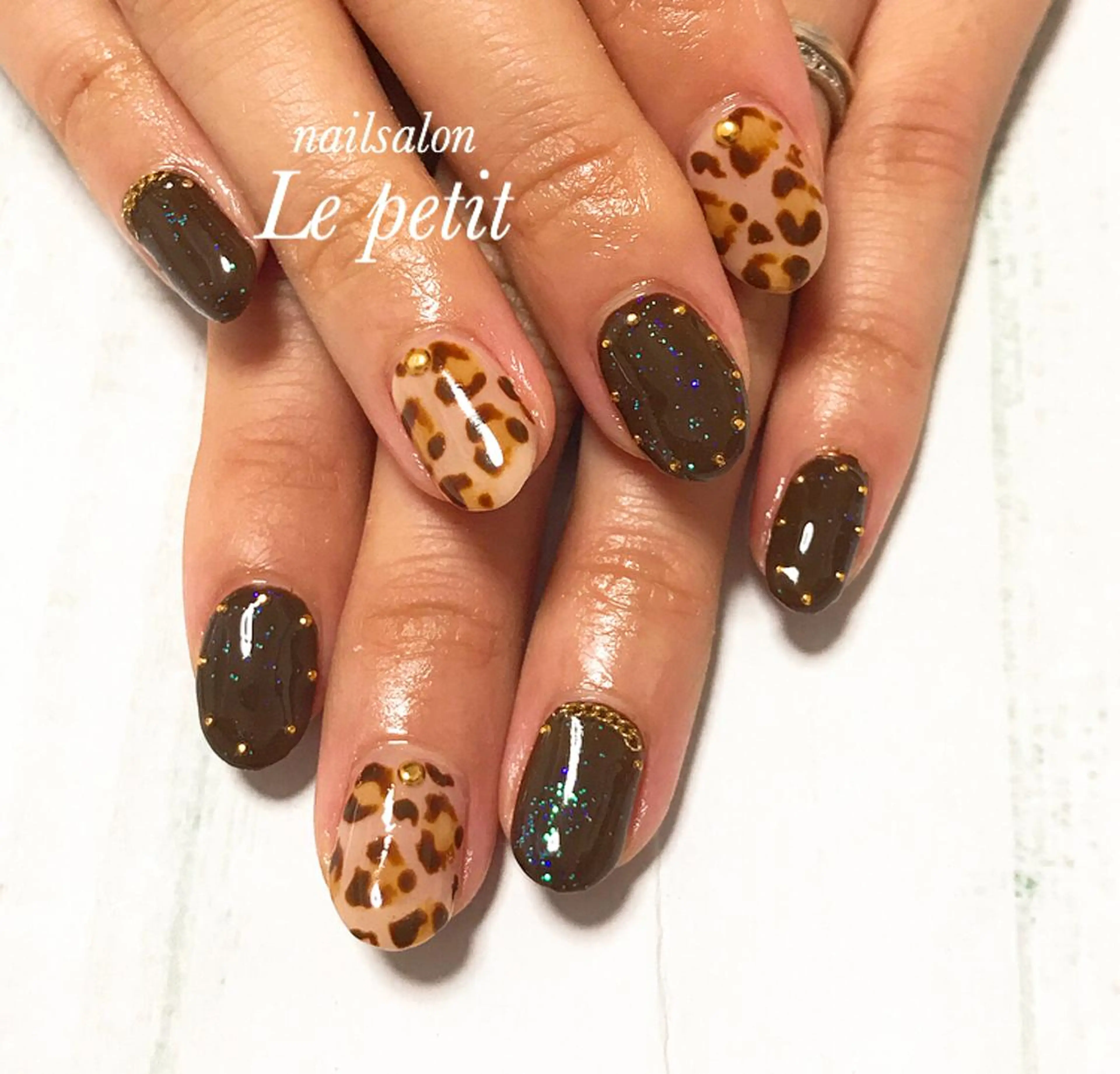 ネイル 石野 広佳のネイルデザイン