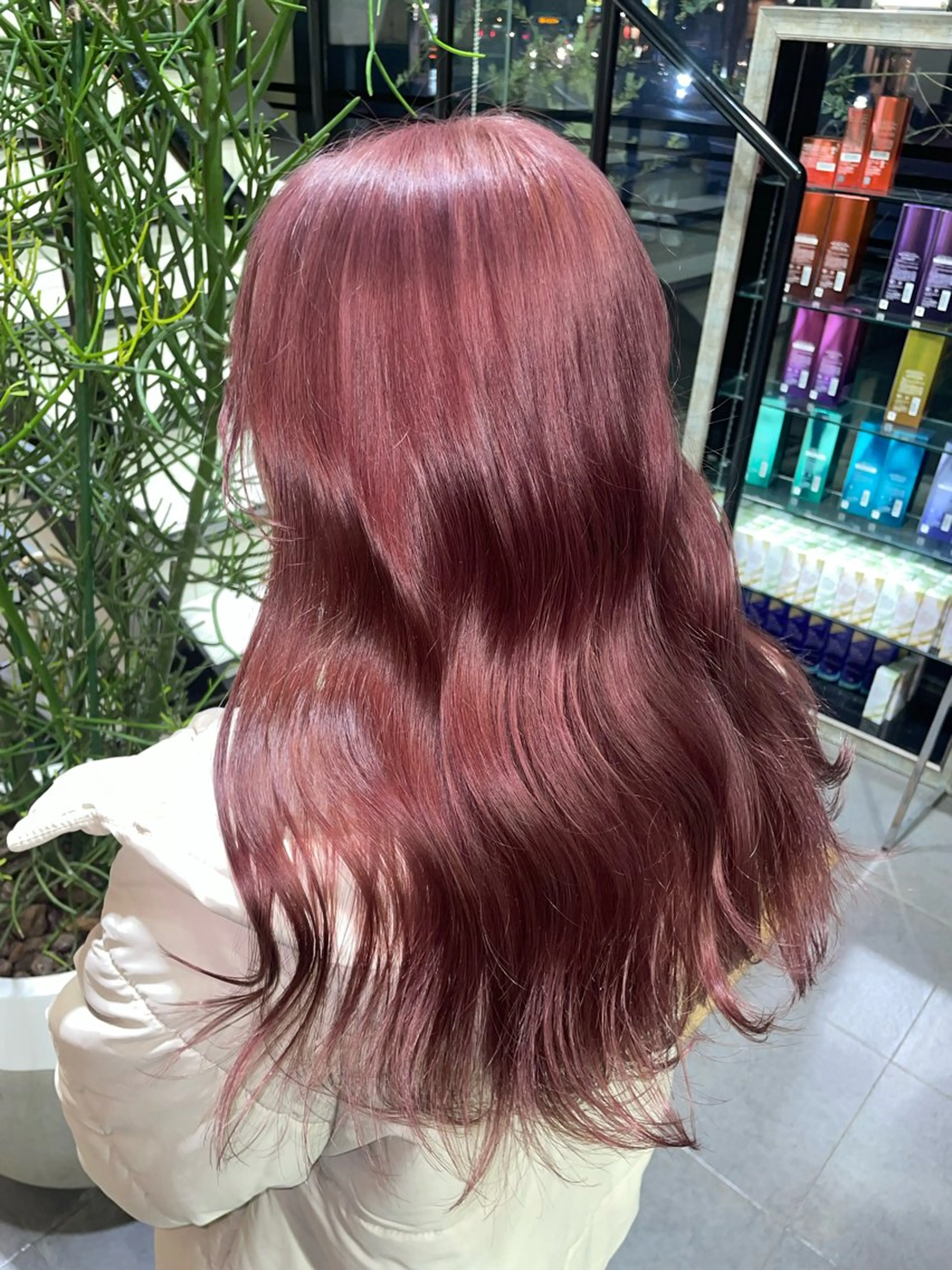 ロング カラー レイヤー／マツエク 💋𝑨𝑵𝑵𝑨のヘアスタイル