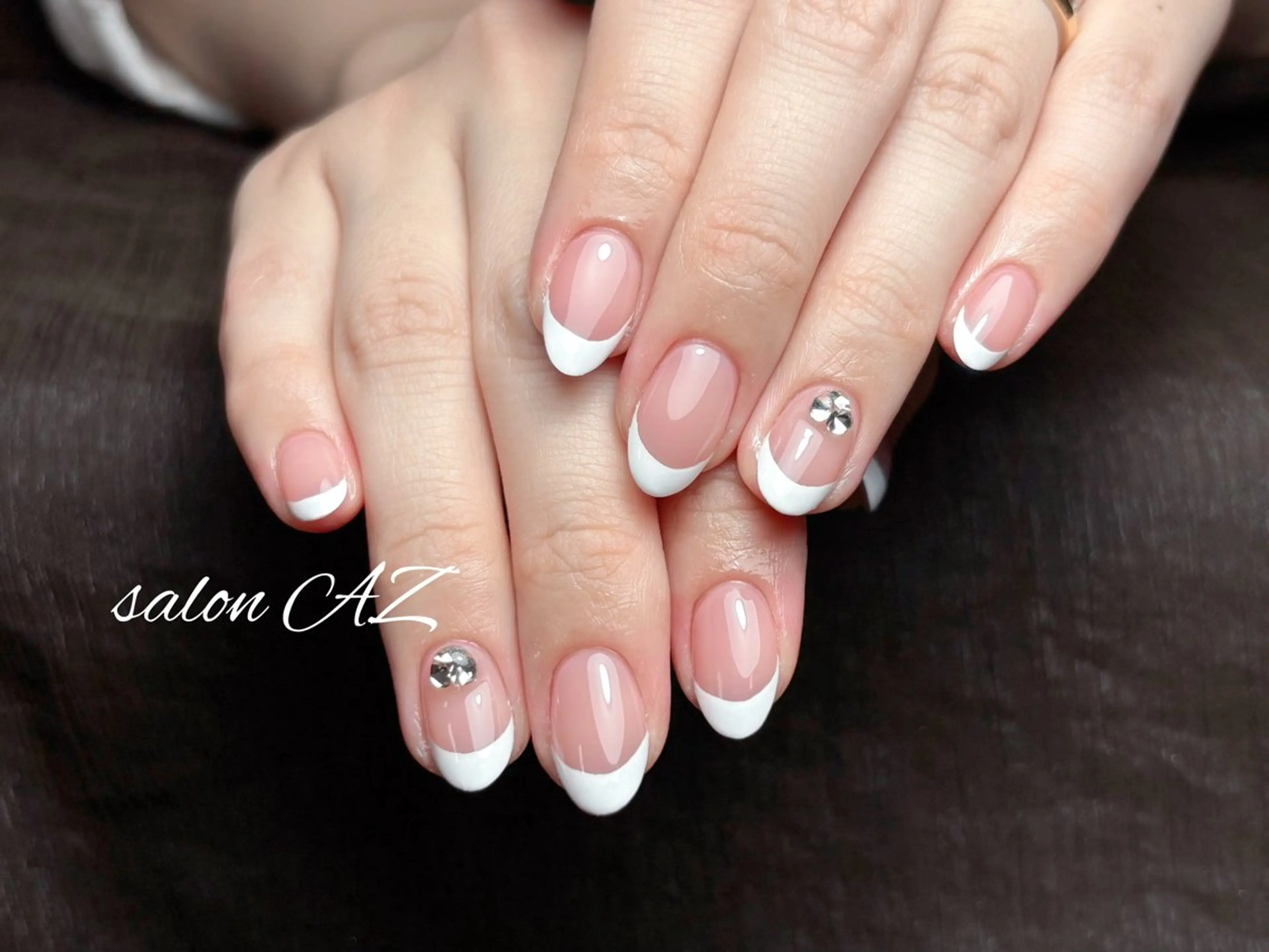 ネイル アートネイル 長さ出し フットネイル フレンチネイル ジェルネイル salon AZのネイルデザイン