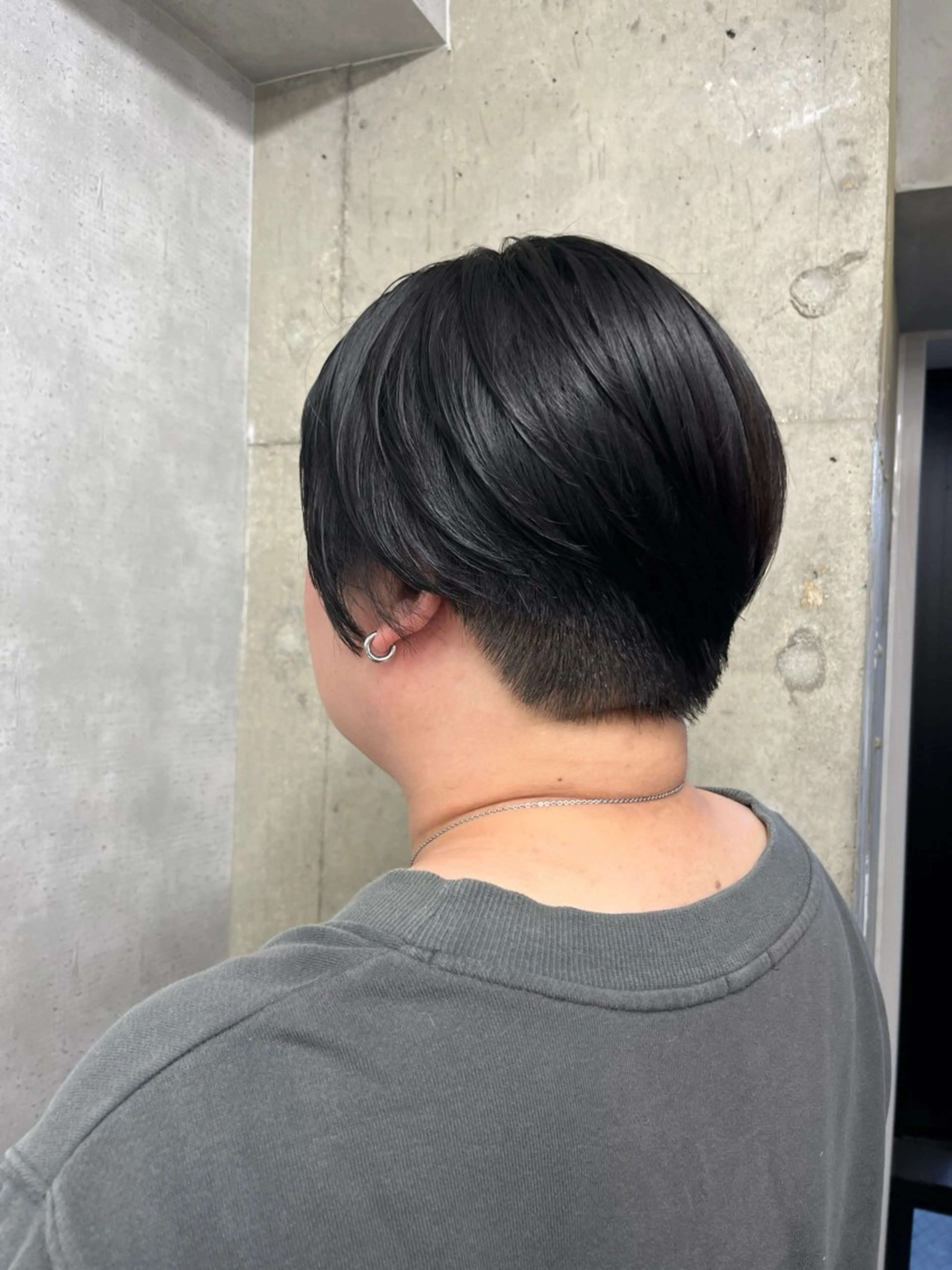 ショート anon Loemのヘアスタイル