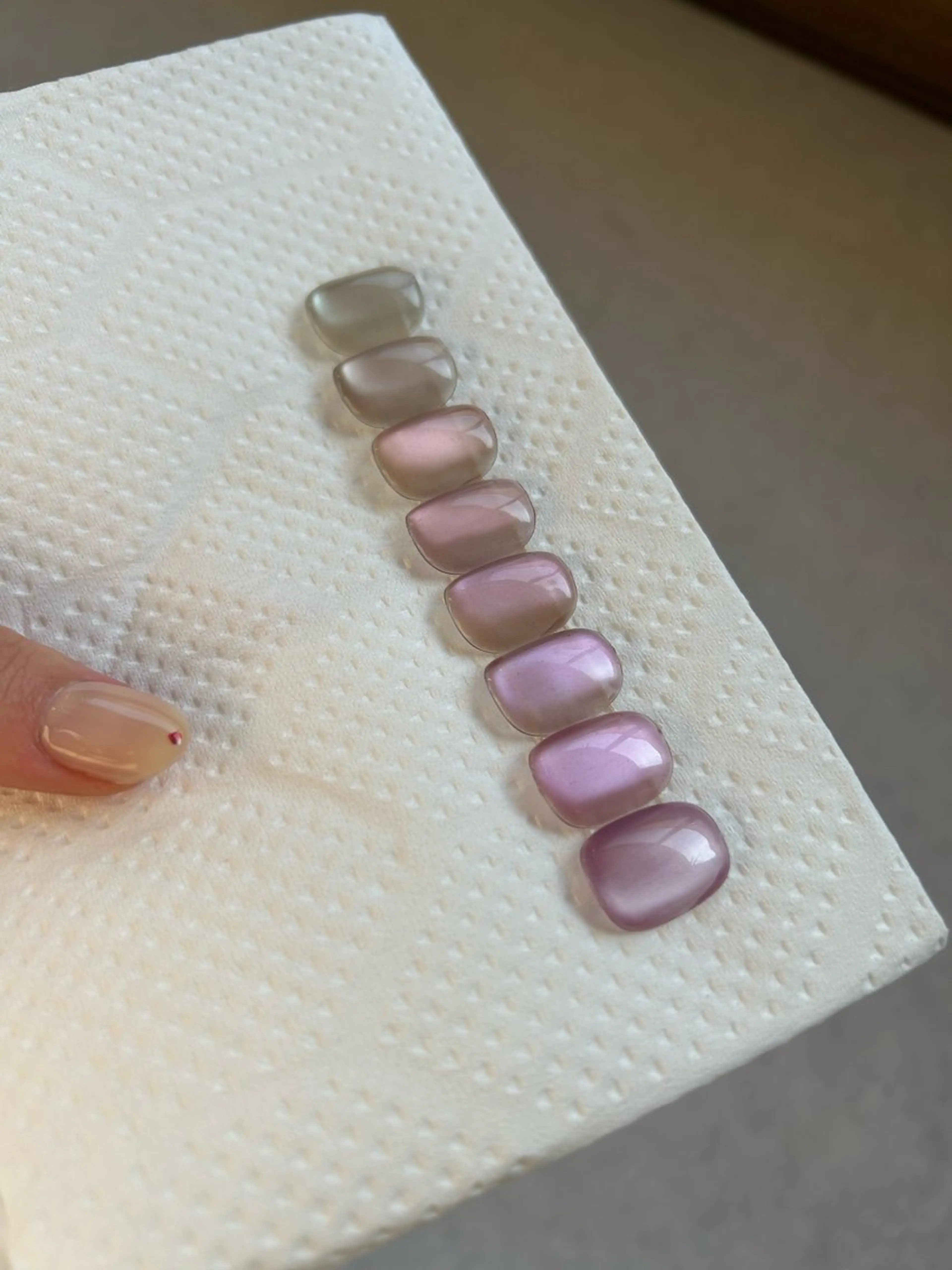 ネイル マグネットネイル 春ネイル ハンドネイル COR.(ｺﾙ)所属・COR. ｺﾙのネイルデザイン