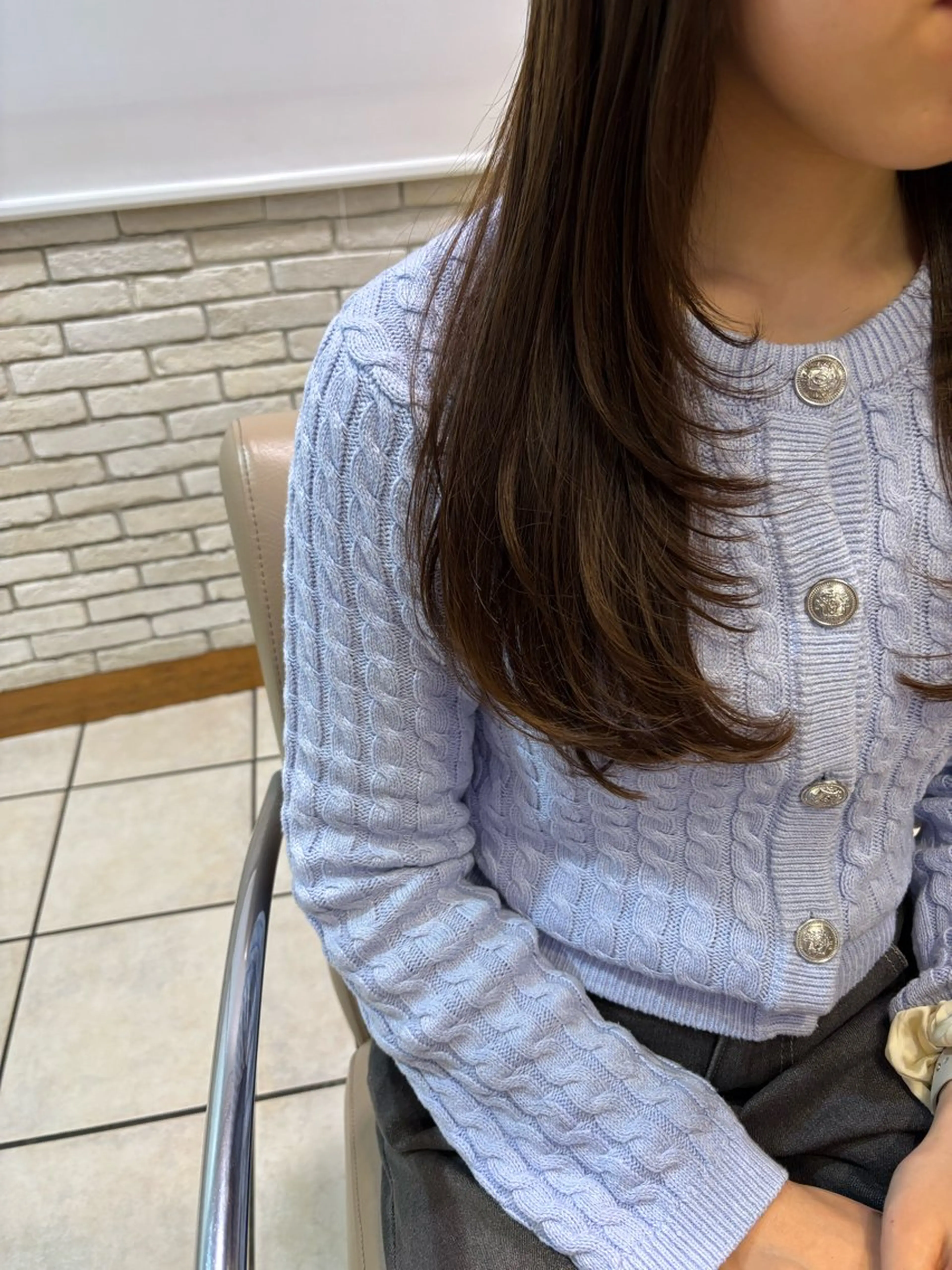 ロング イソベ ミズキのヘアスタイル