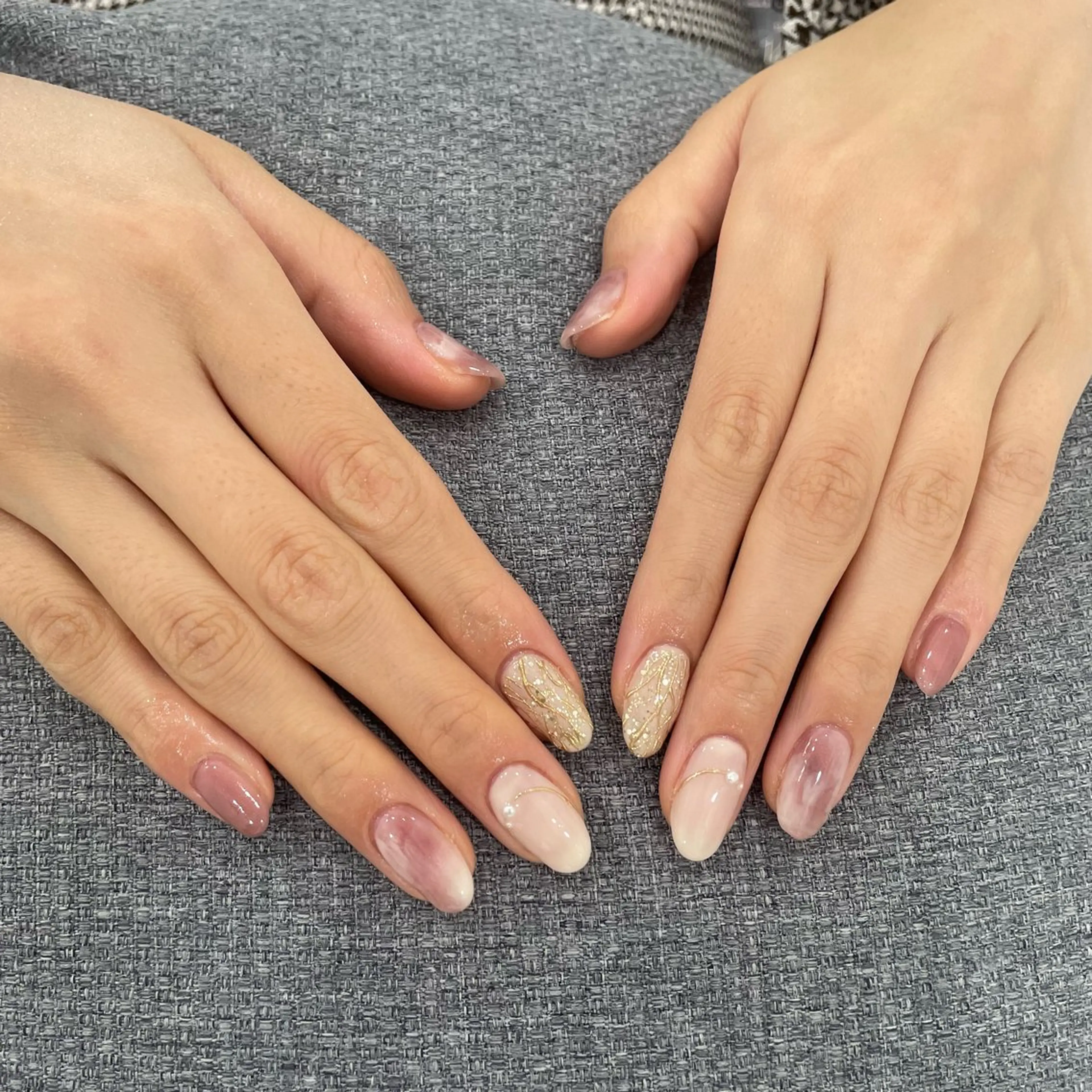 ネイル シンプルネイル LUCULIA 西山のネイルデザイン