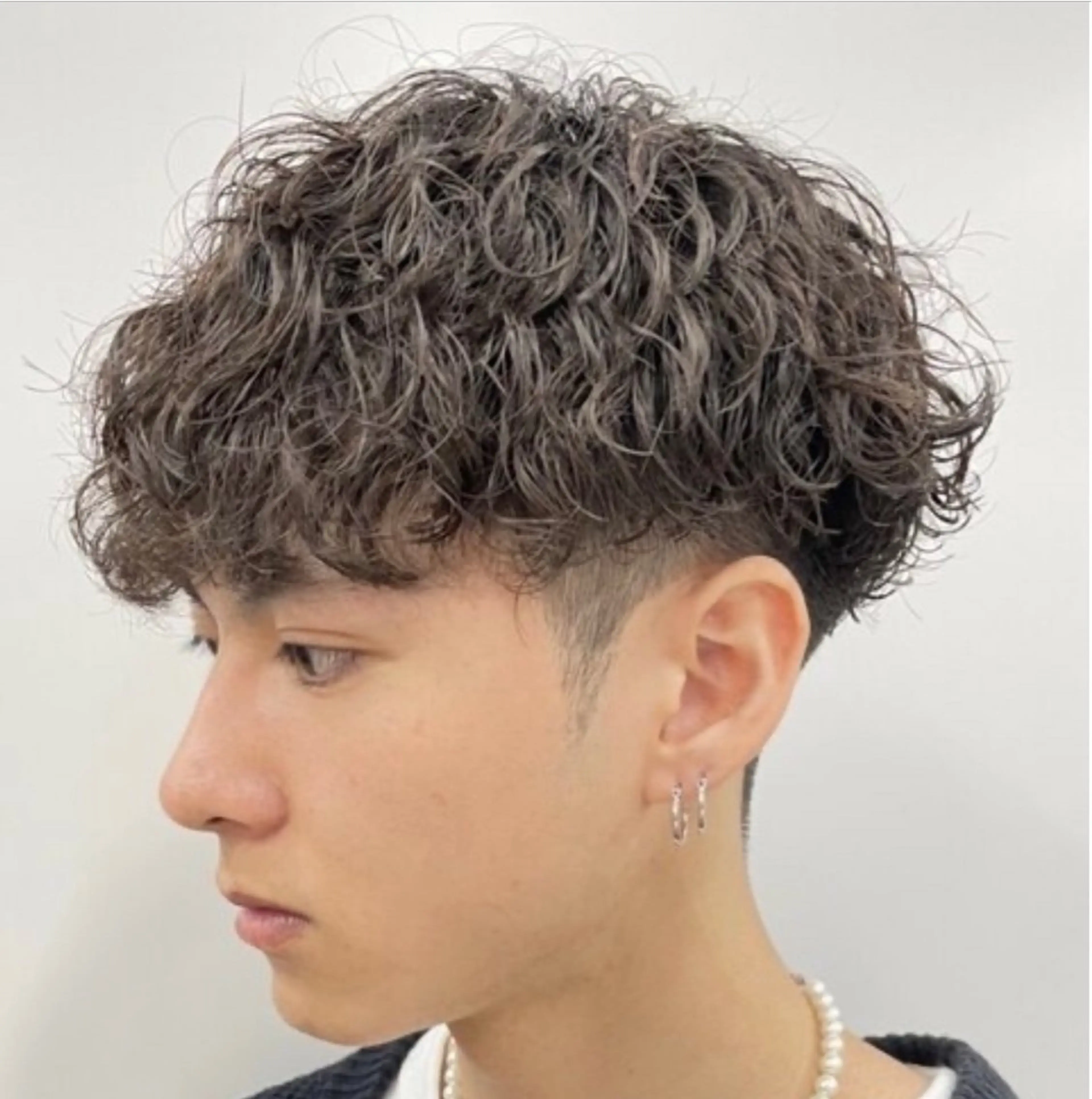 ショート パーマ ヘアアレンジ メンズ カット パーマ fifth 石川 凪のヘアスタイル