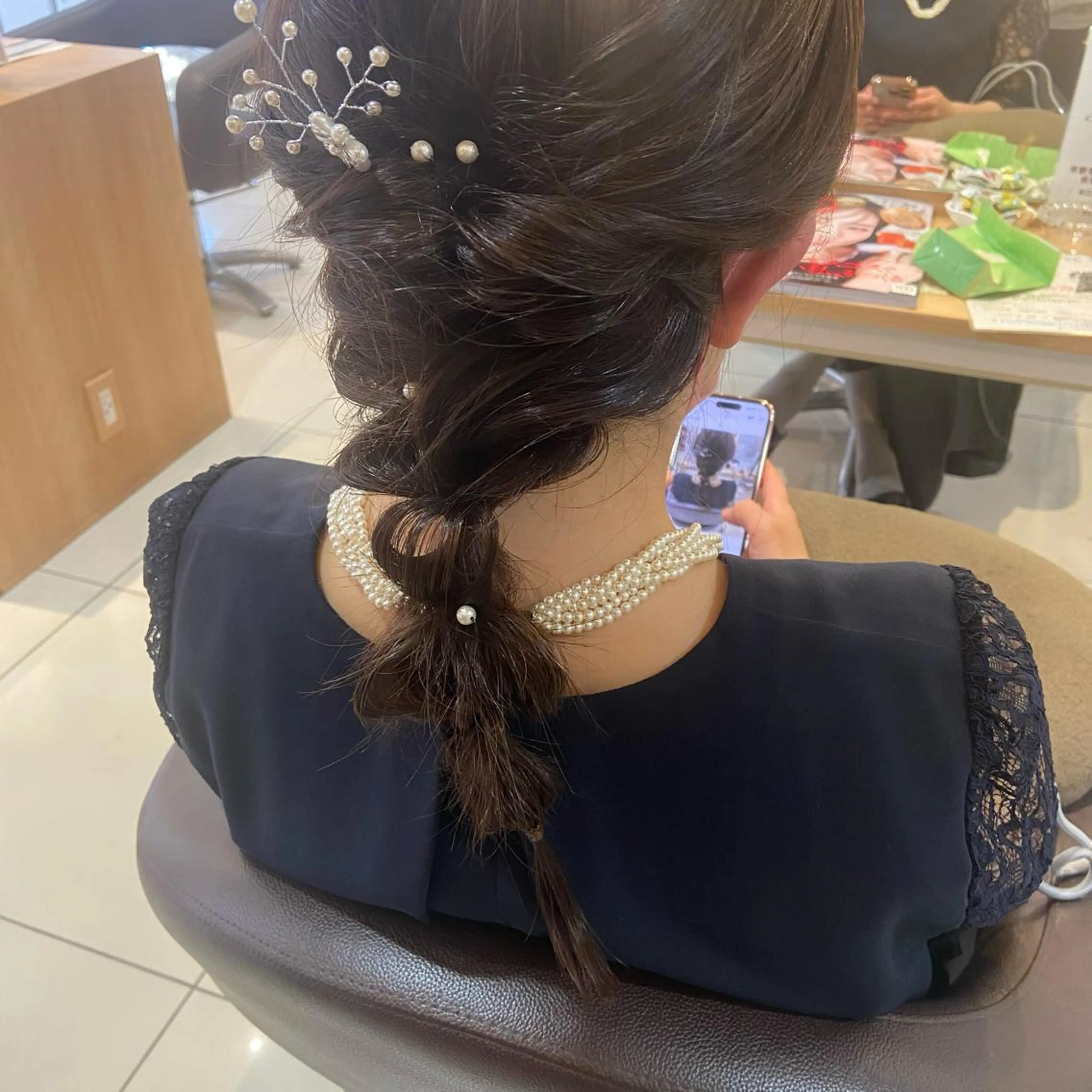 セミロング ヘアアレンジ ヘアセット ボブカット/アレンジ /さきのヘアスタイル