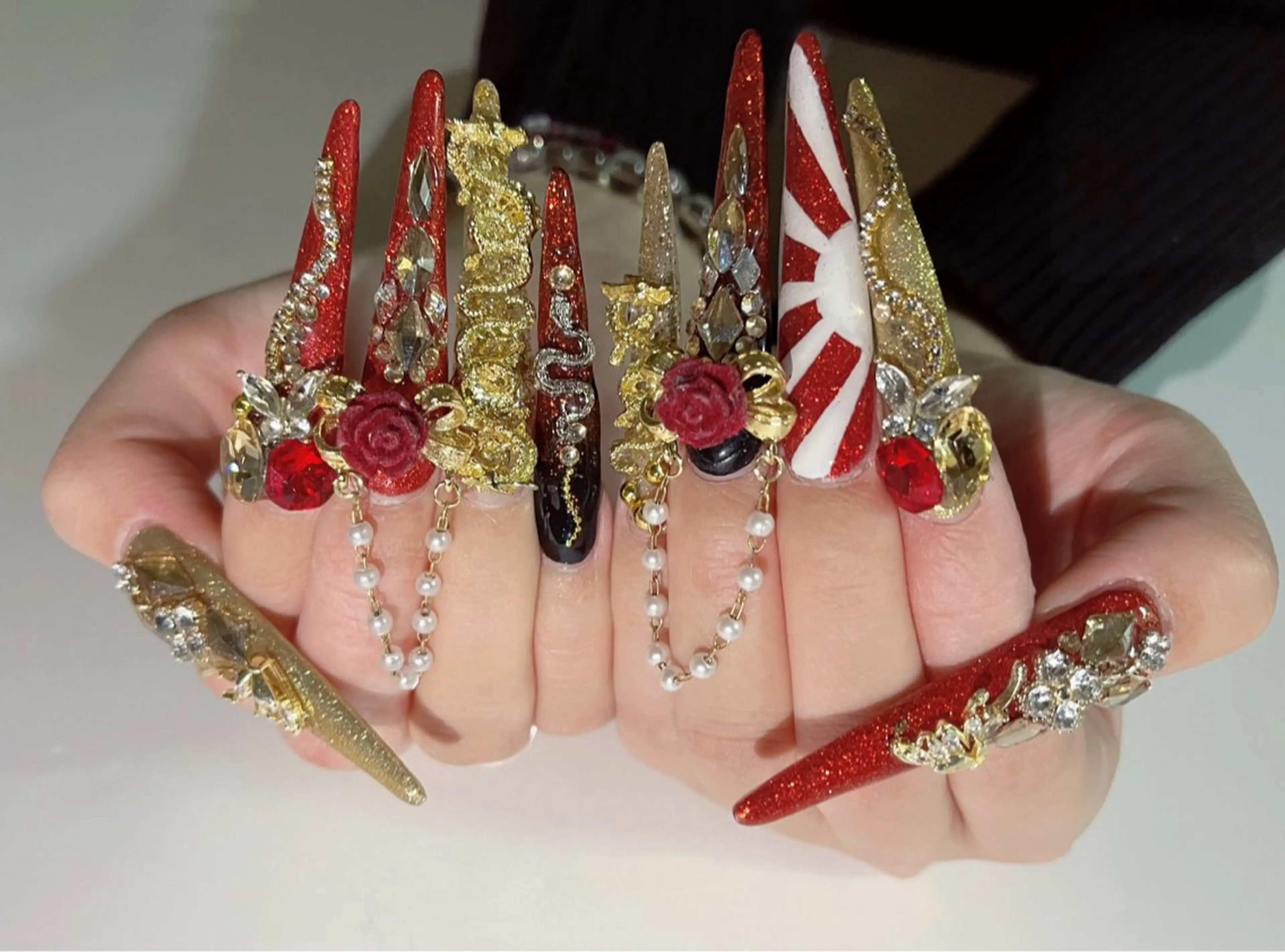 ネイル 成人式 ハンドネイル CHARME 🤎〔RINA〕のネイルデザイン