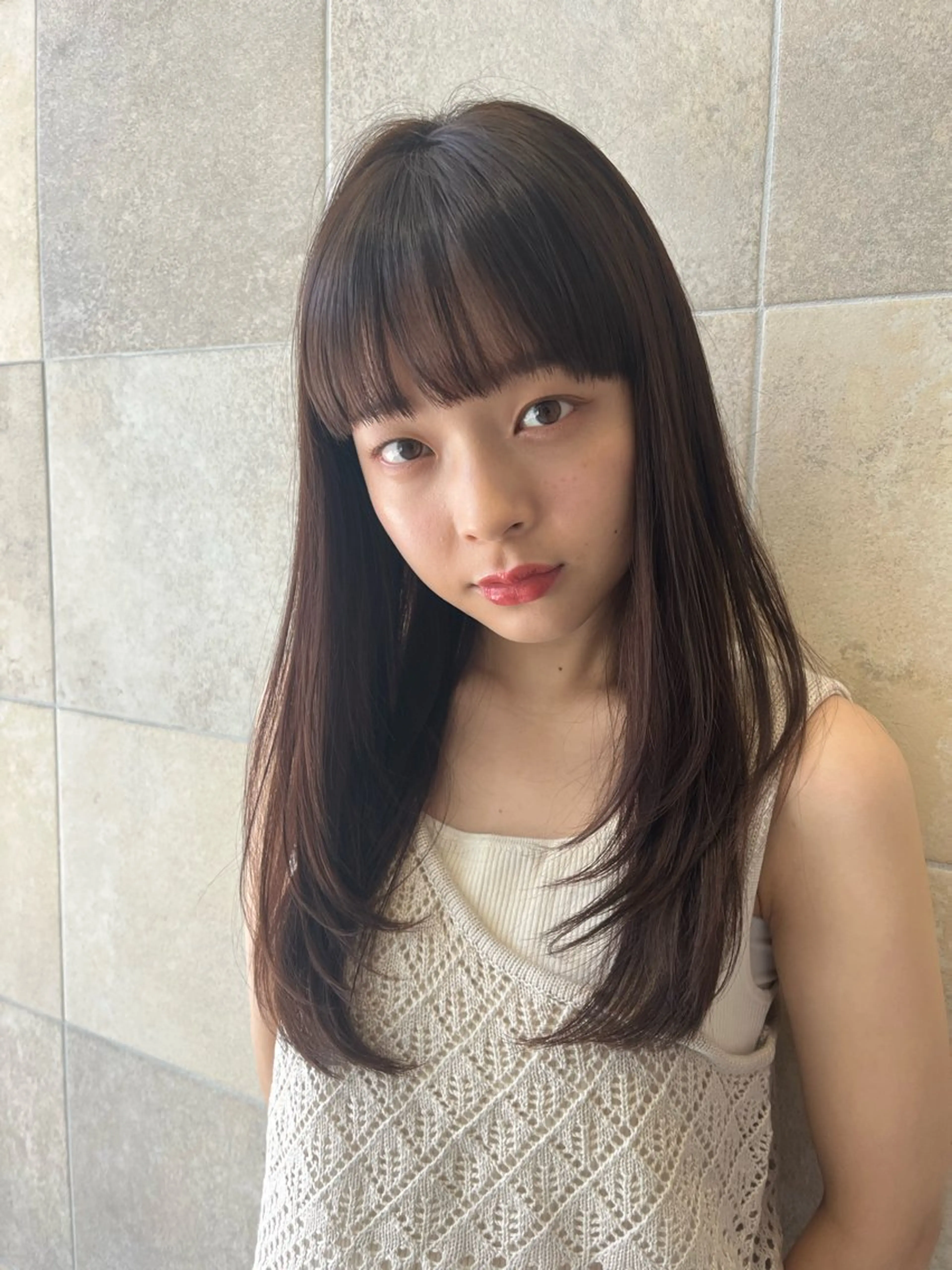 ロング 艶髪/透明感/ 三宅晴香のヘアスタイル