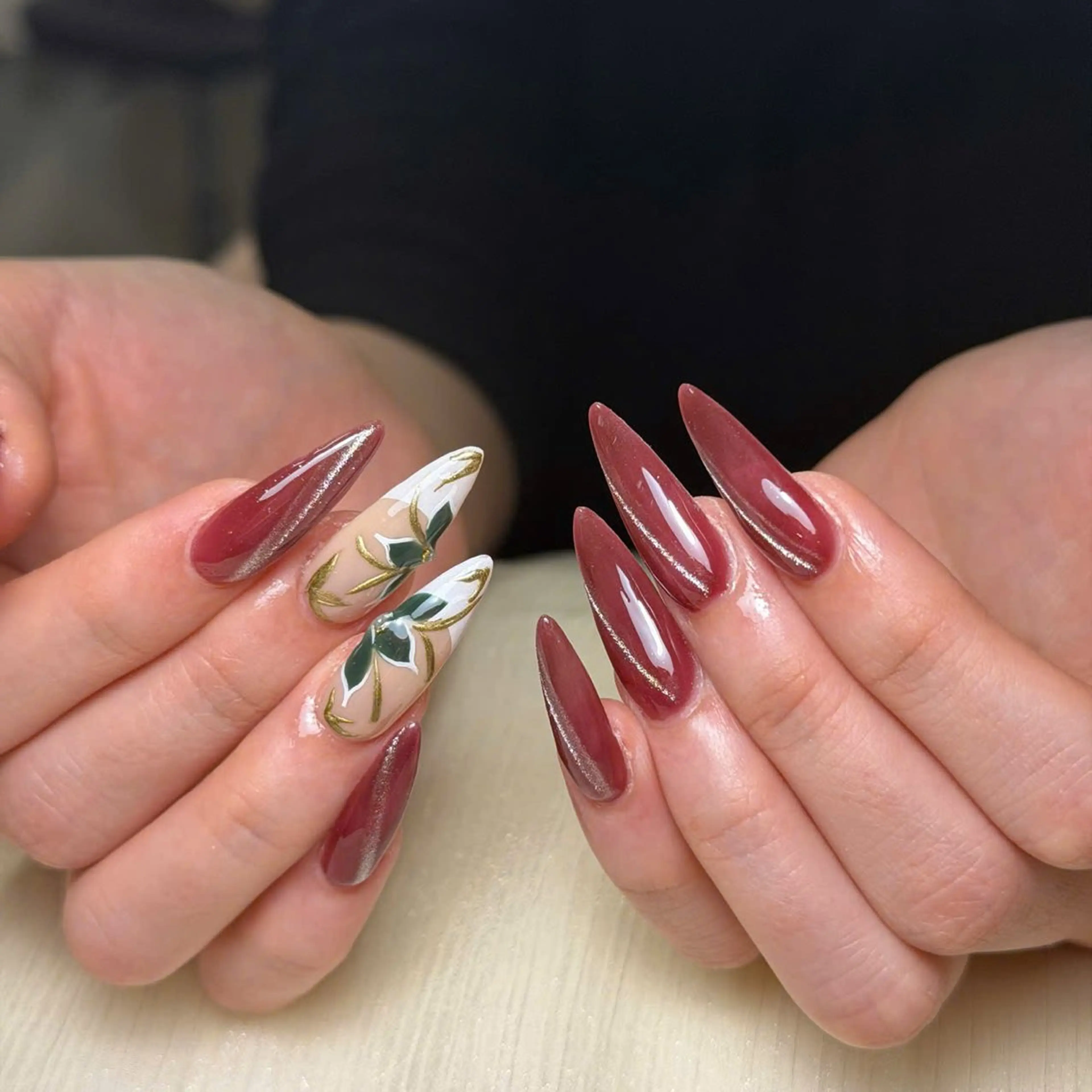 ネイル オーロラネイル 長さ出し フラッシュネイル フレンチネイル ジェルネイル Michi_Nails_Salon所属・Michi Nail Staffのネイルデザイン