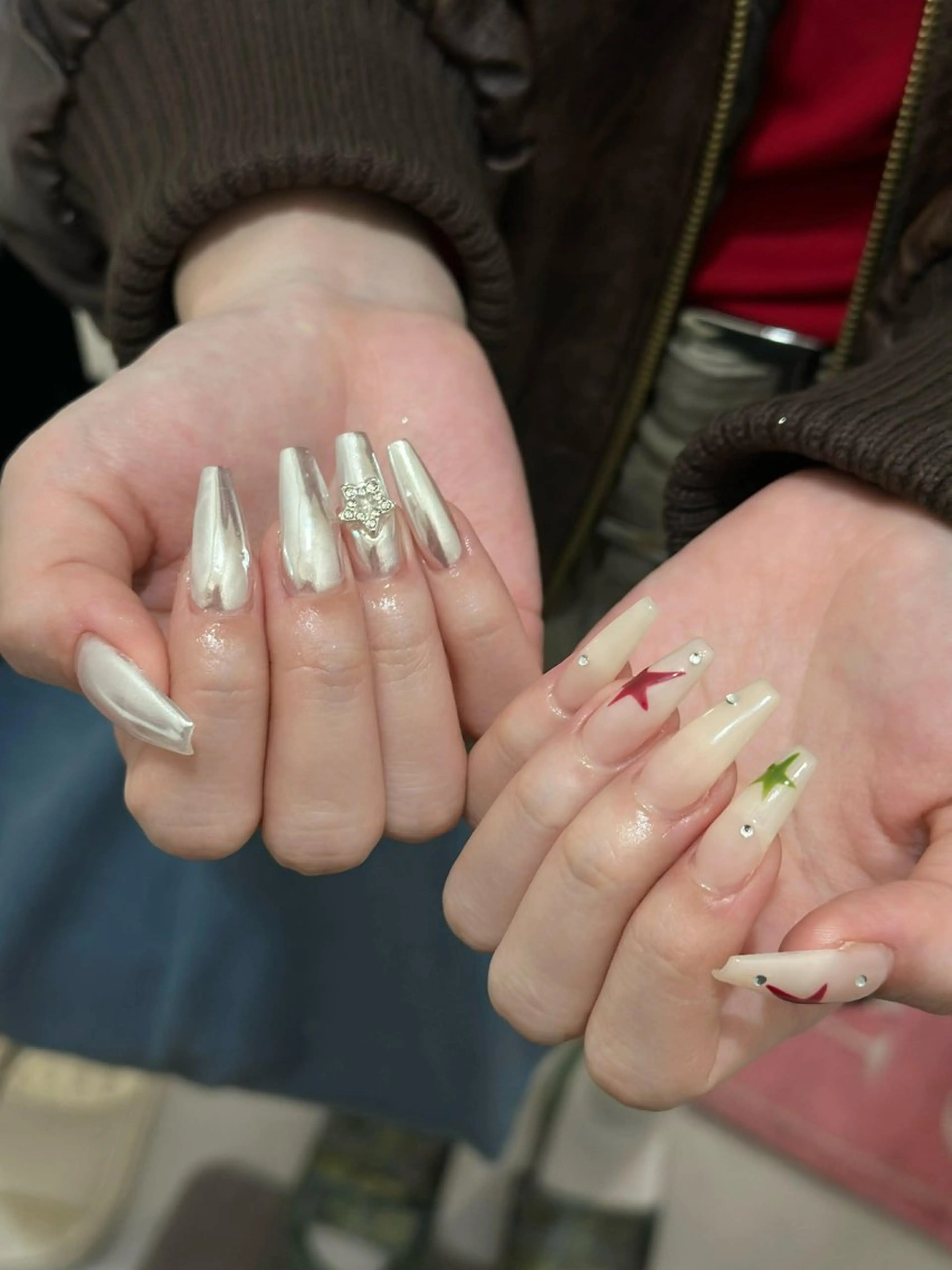 ネイル オーロラネイル ボルドー ブラウン 氷ネイル・うるうるネイル キラキラネイル ハンドネイル Julli NailStudioのネイルデザイン