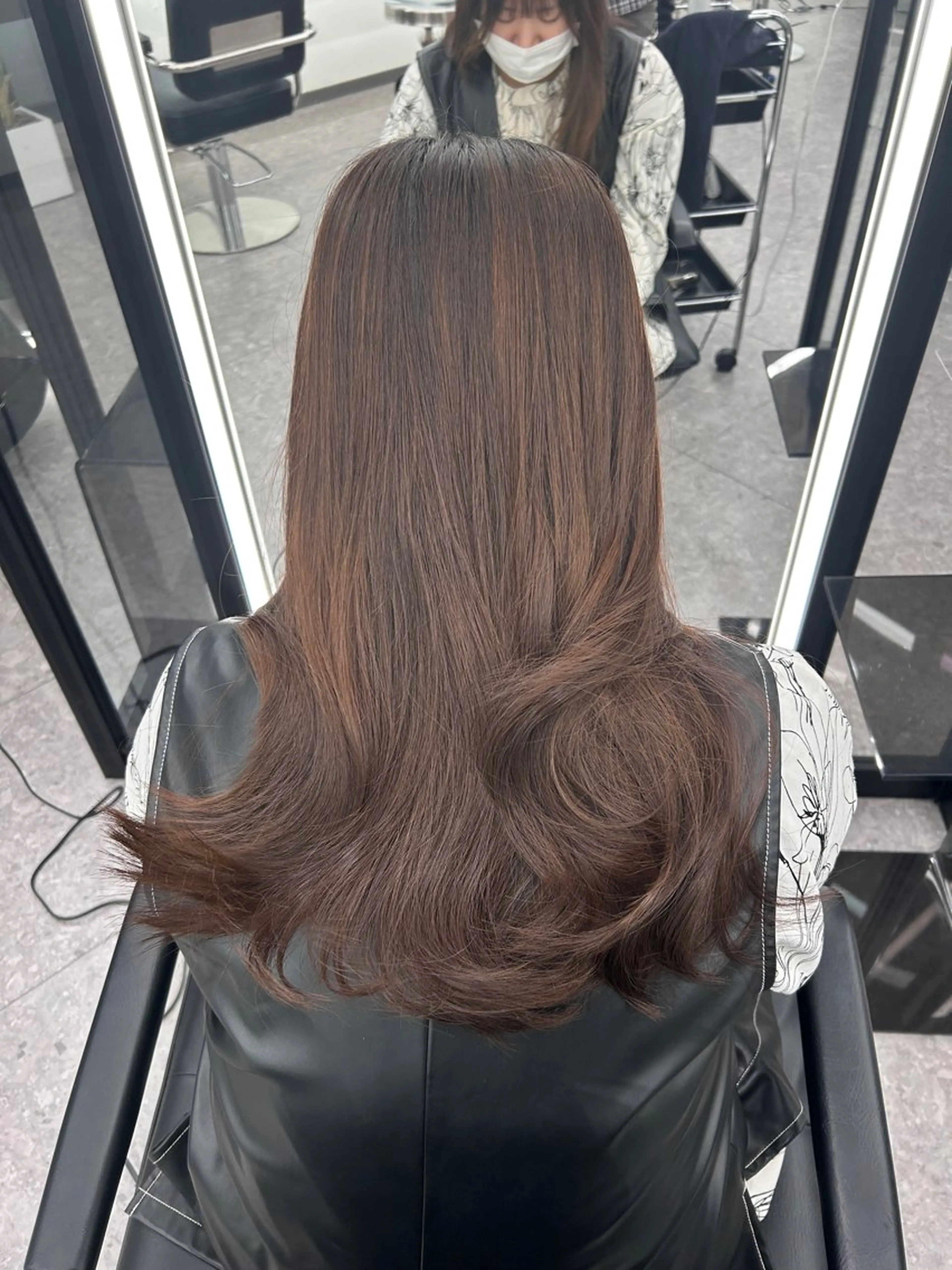 ロング LANDS Hitomiのヘアスタイル
