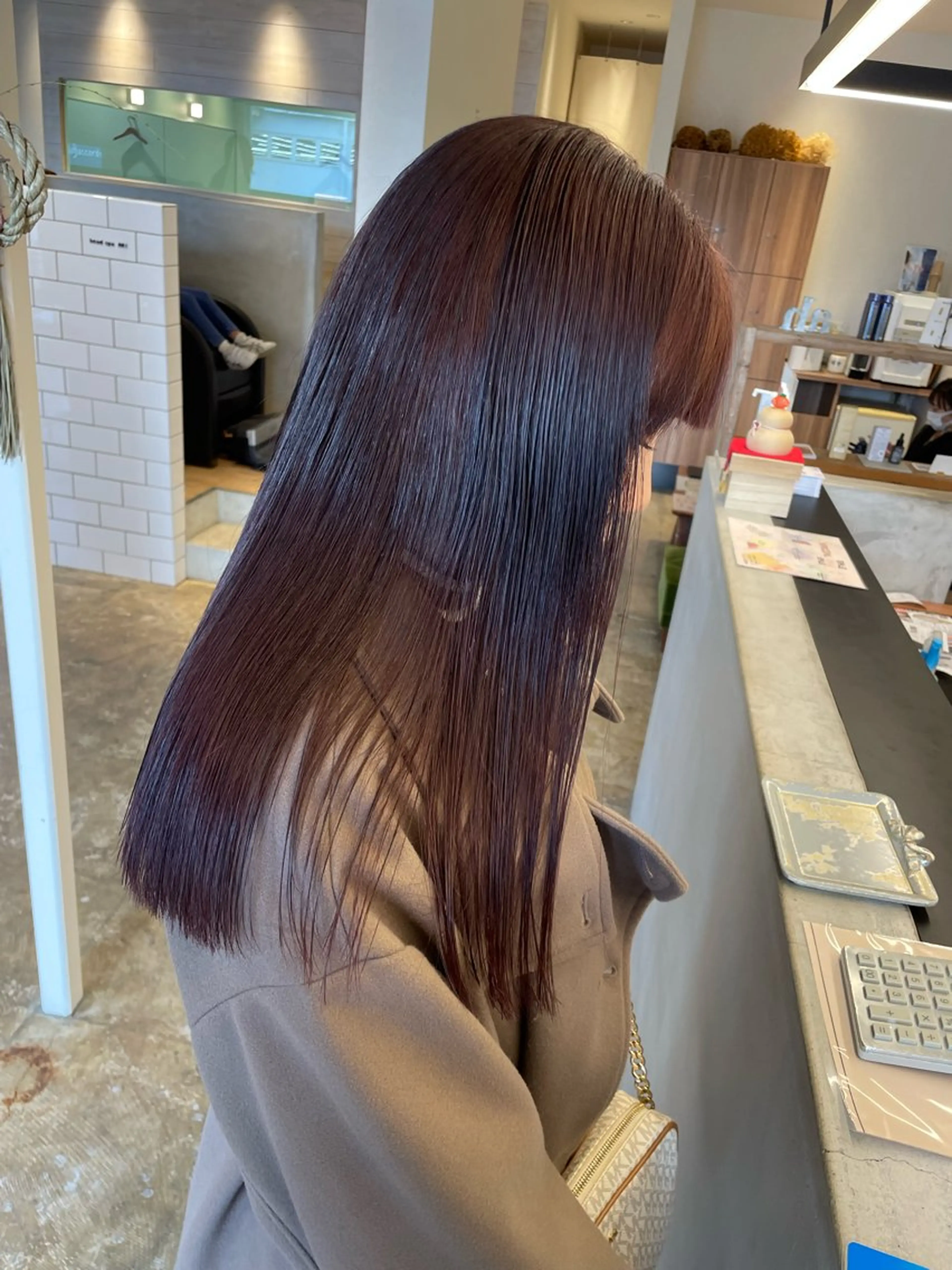 ロング 小宮山 桃加のヘアスタイル