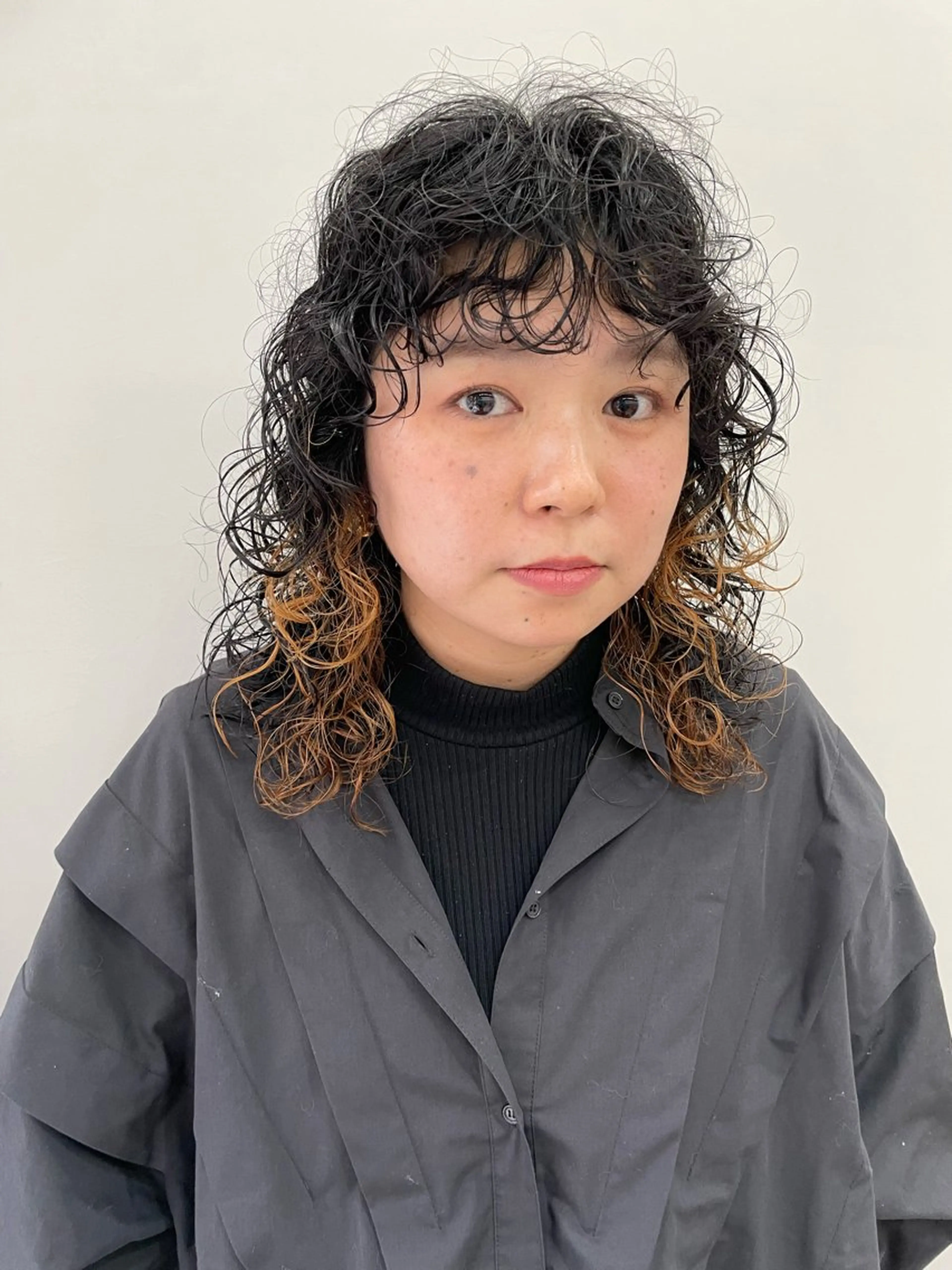 ミディアム カラー パーマ ヘアアレンジ メンズ ミディアムパーマ メンズパーマ カット パーマ トリートメント tatsumi/ボブ ウルフ/レイヤーのヘアスタイル