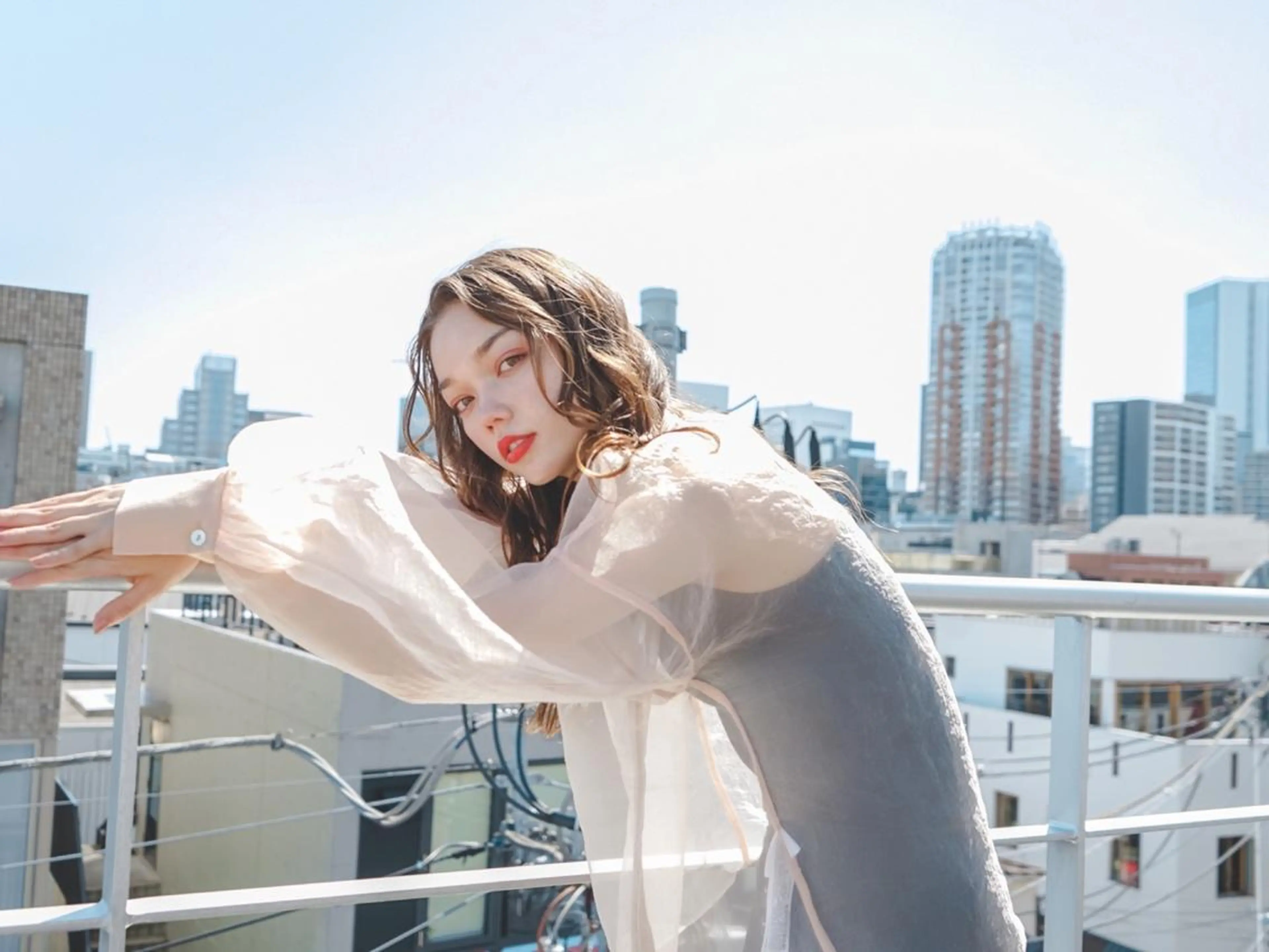 ミディアム amie 錦糸町のヘアスタイル