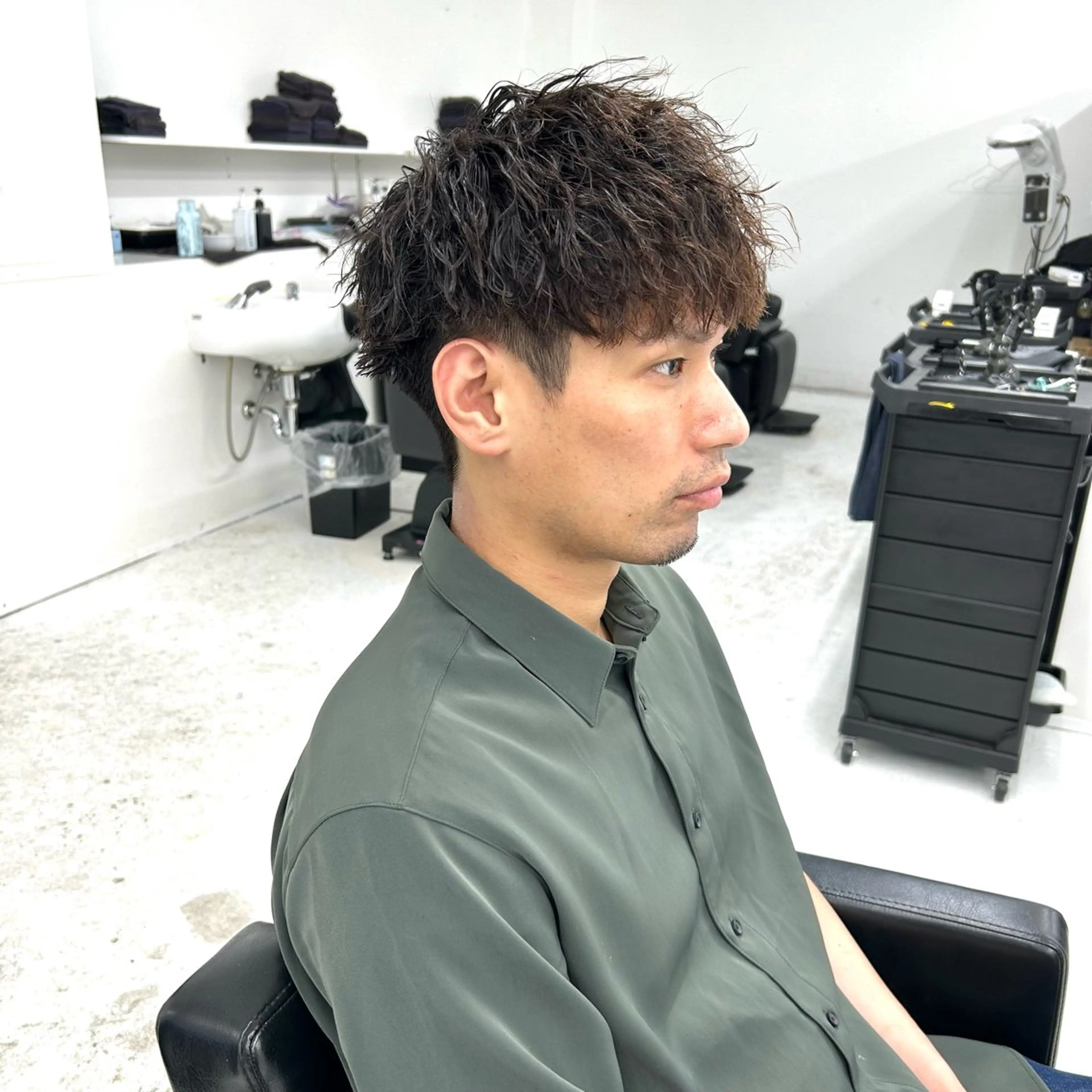 ショート パーマ メンズ メンズパーマ メンズツイストパーマ ツイストパーマ カット パーマ 【メンズパーマ特化】 🍏網中勇喜のヘアスタイル