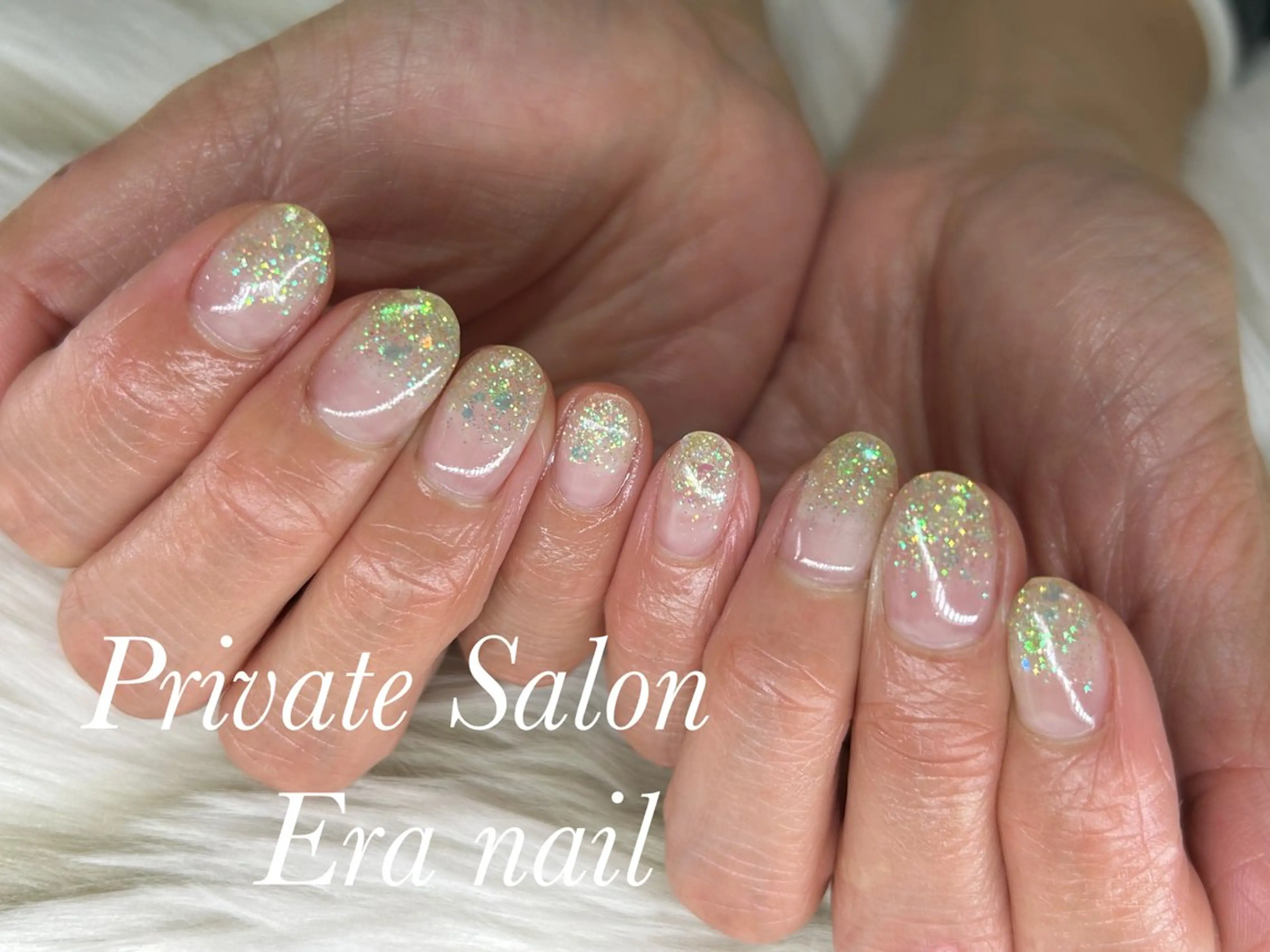 ネイル グラデーション ラメ(グリッター) ラメグラデーション シンプルネイル ハンドネイル Era nailのネイルデザイン