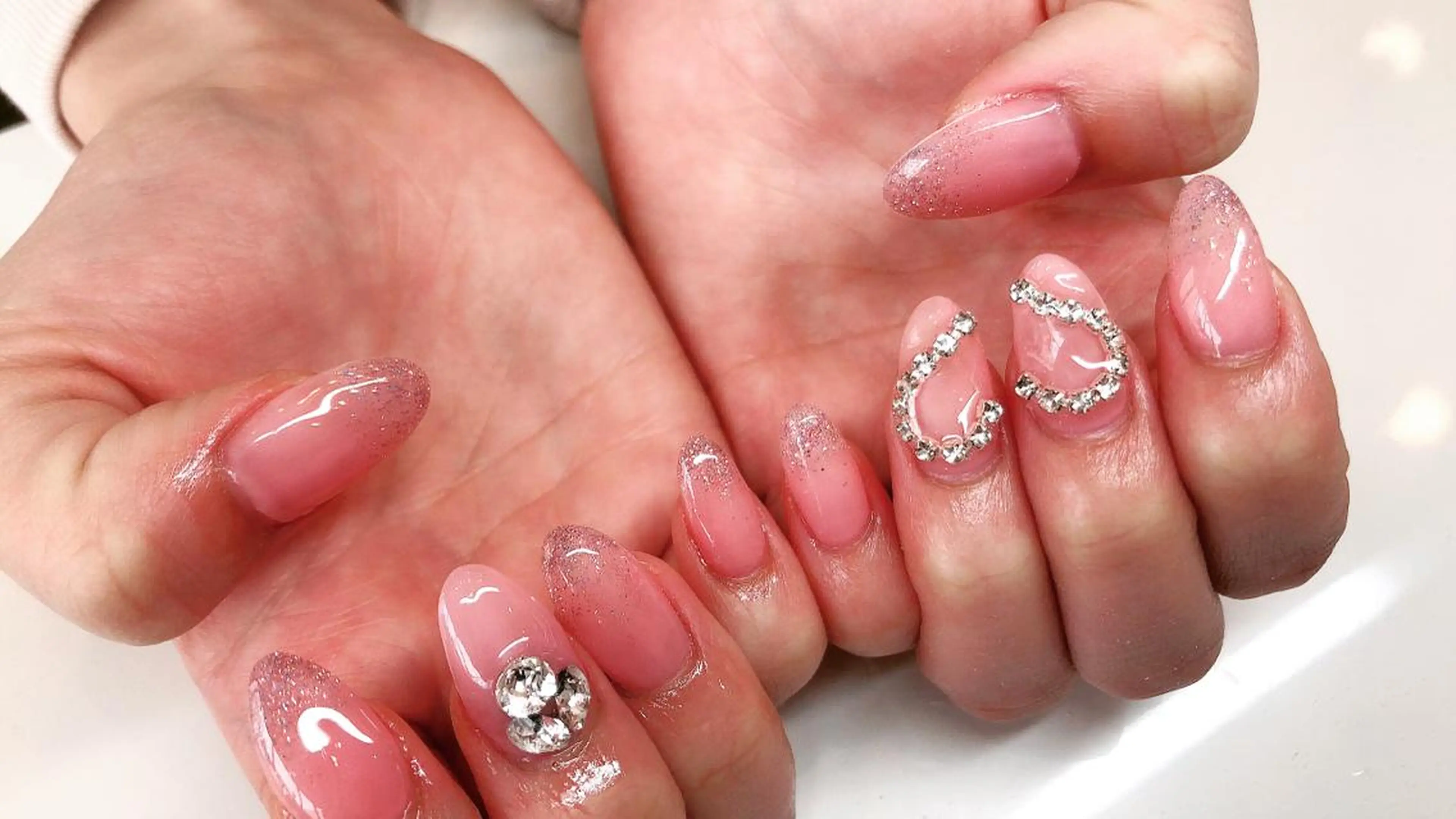 ネイル noix nail &eyeのネイルデザイン