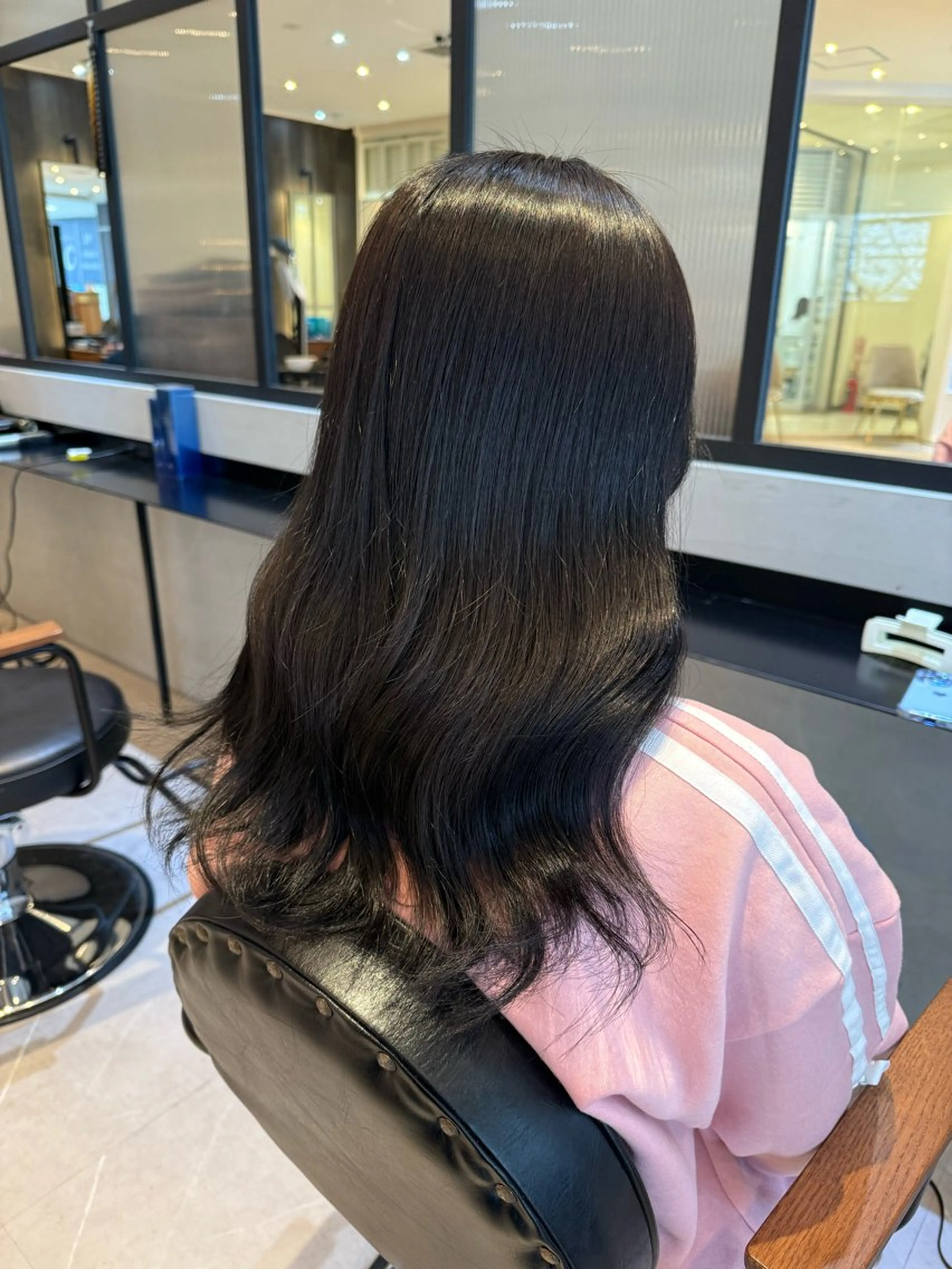 セミロング 韓国ヘア🇰🇷/ みずき/レイヤーのヘアスタイル