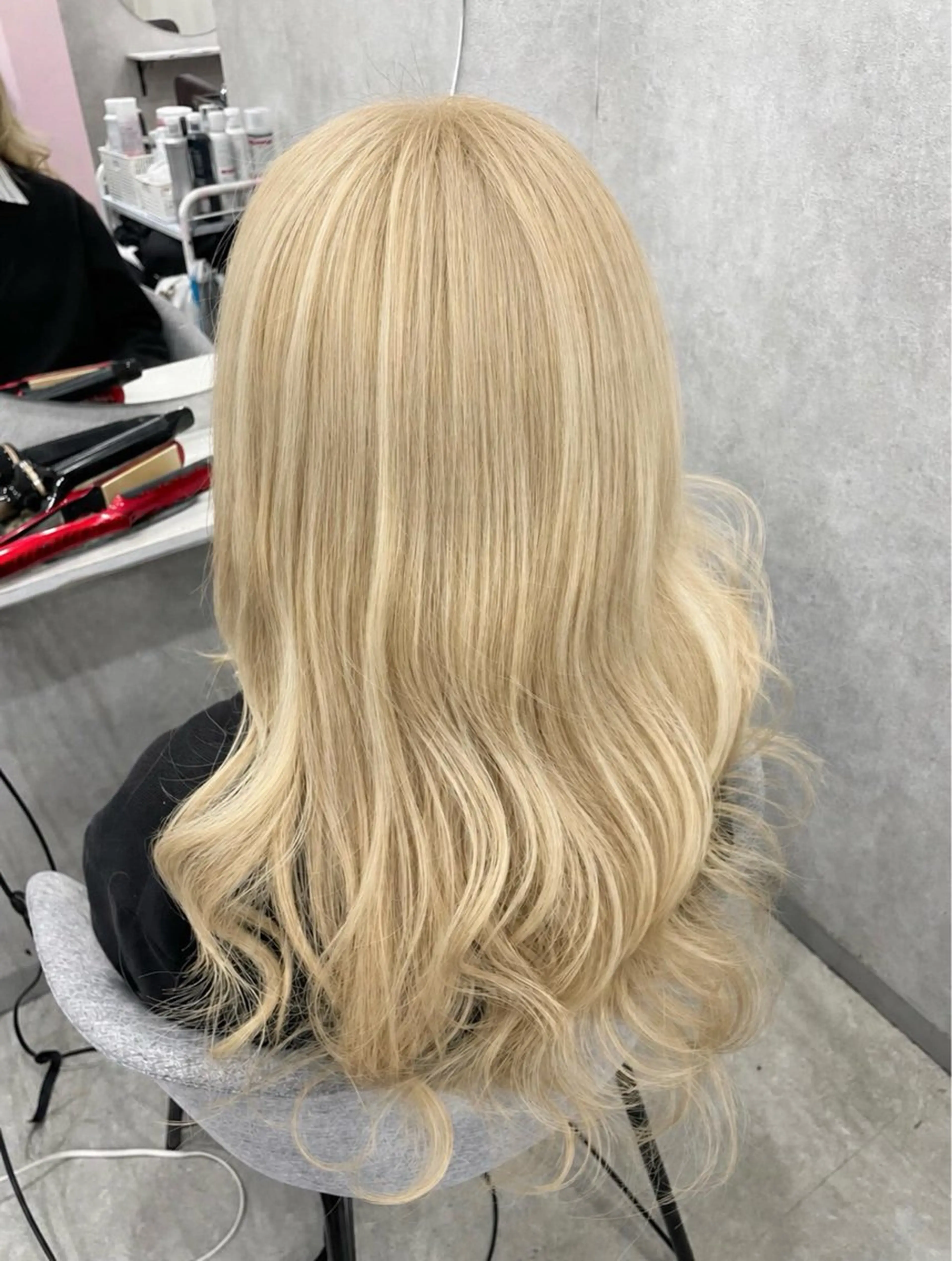 ロング カラー 齋藤 ゆずのヘアスタイル