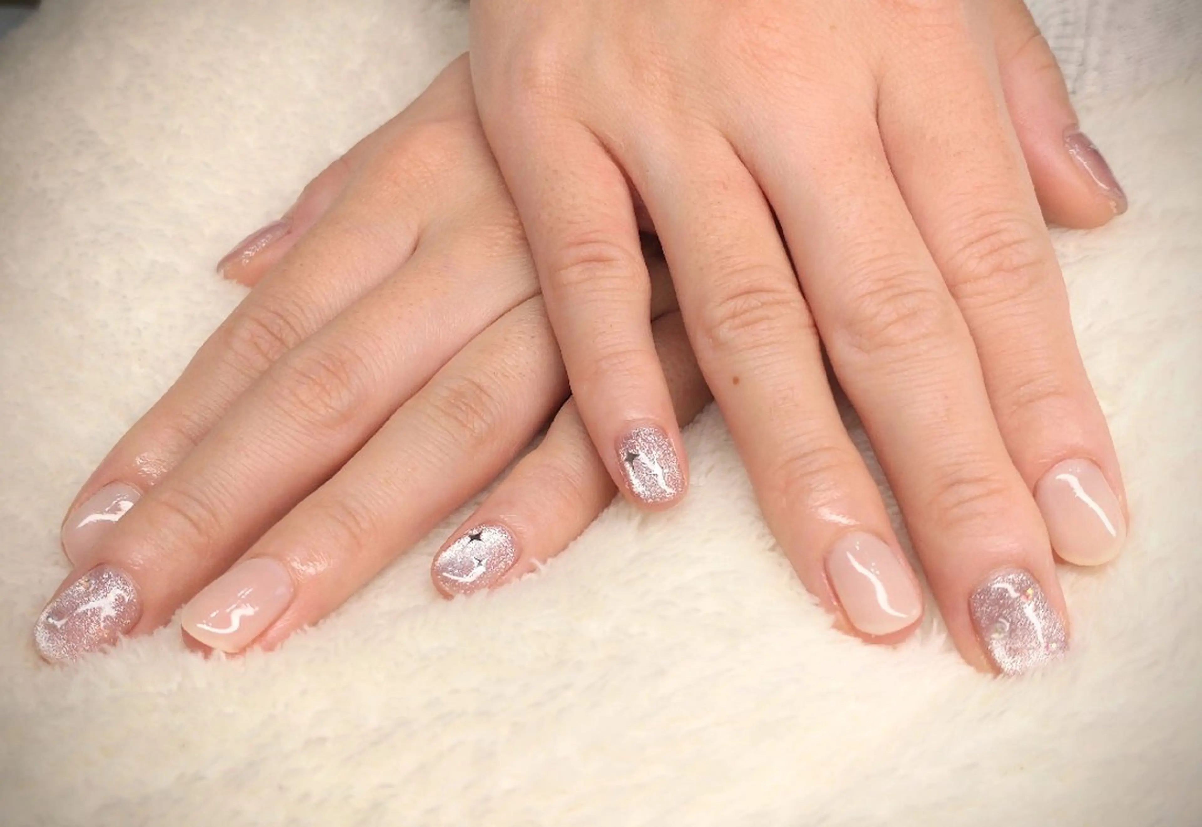 ネイル ハンドネイル フットネイル Nailsalon Latteのネイルデザイン