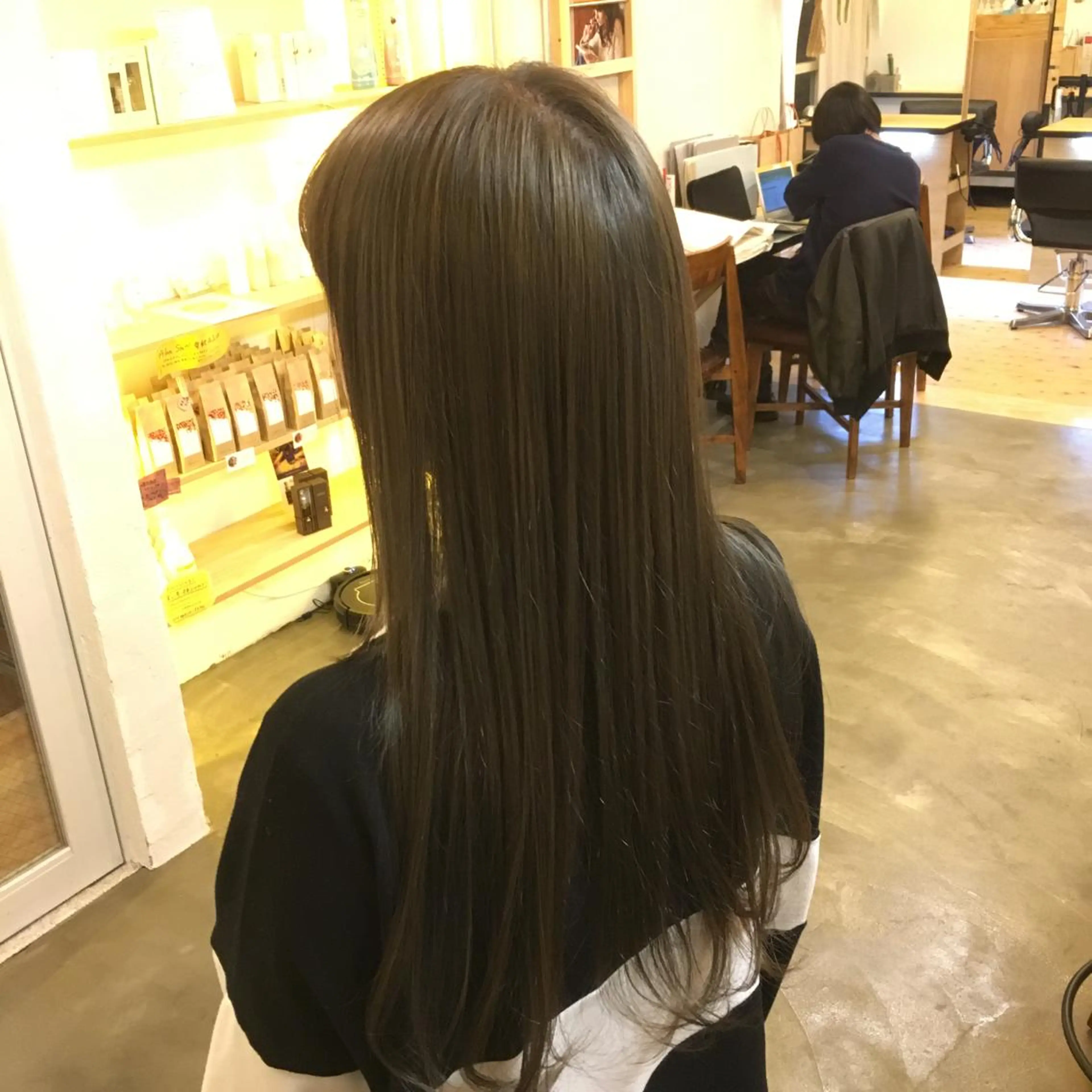 ショート ミディアム セミロング ロング カラー ヘアアレンジ アッシュ メンズ眉毛ITSUK Iメンズ専門　新宿の眉毛・アイブロウイメージ