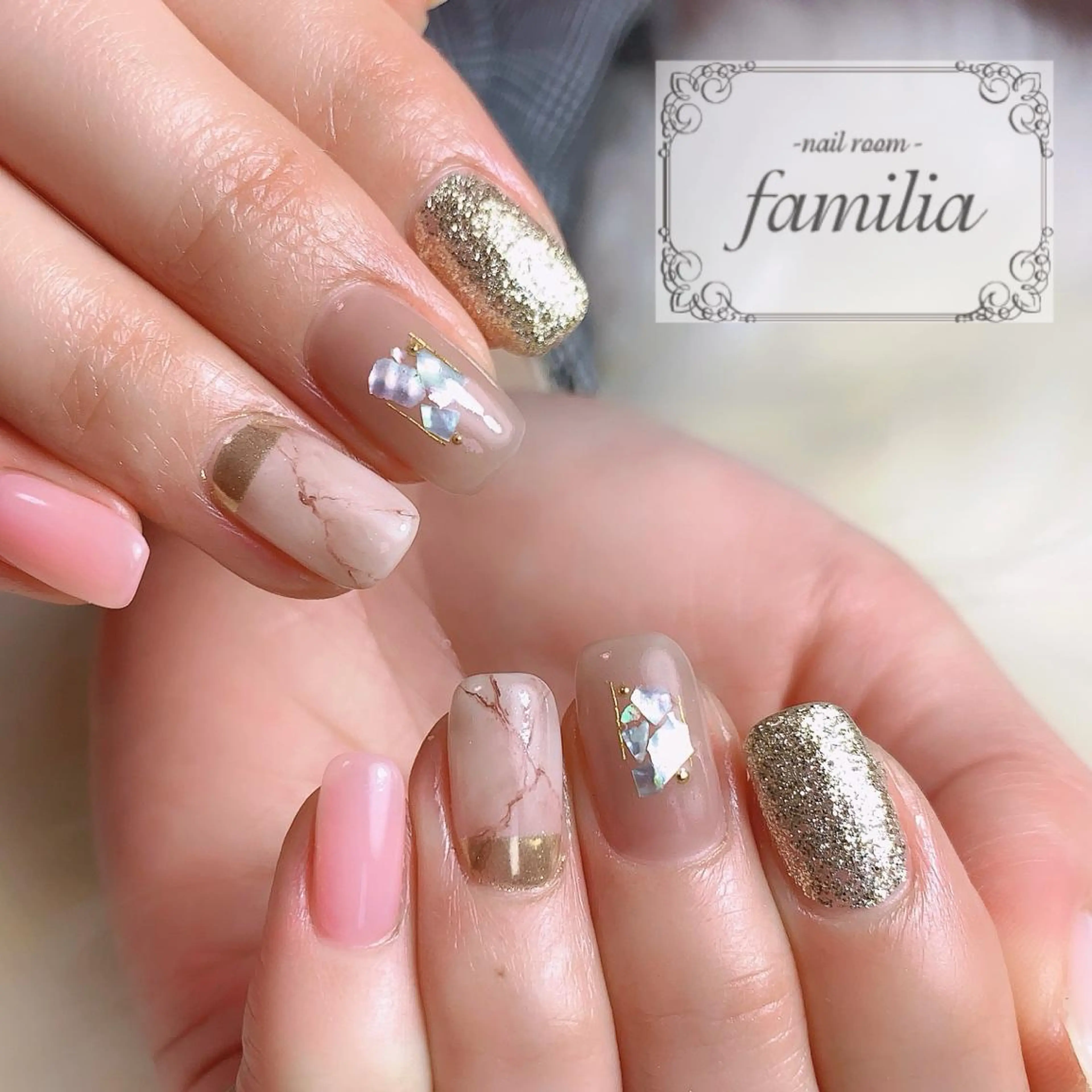 ネイル -nailroom- familiaのネイルデザイン