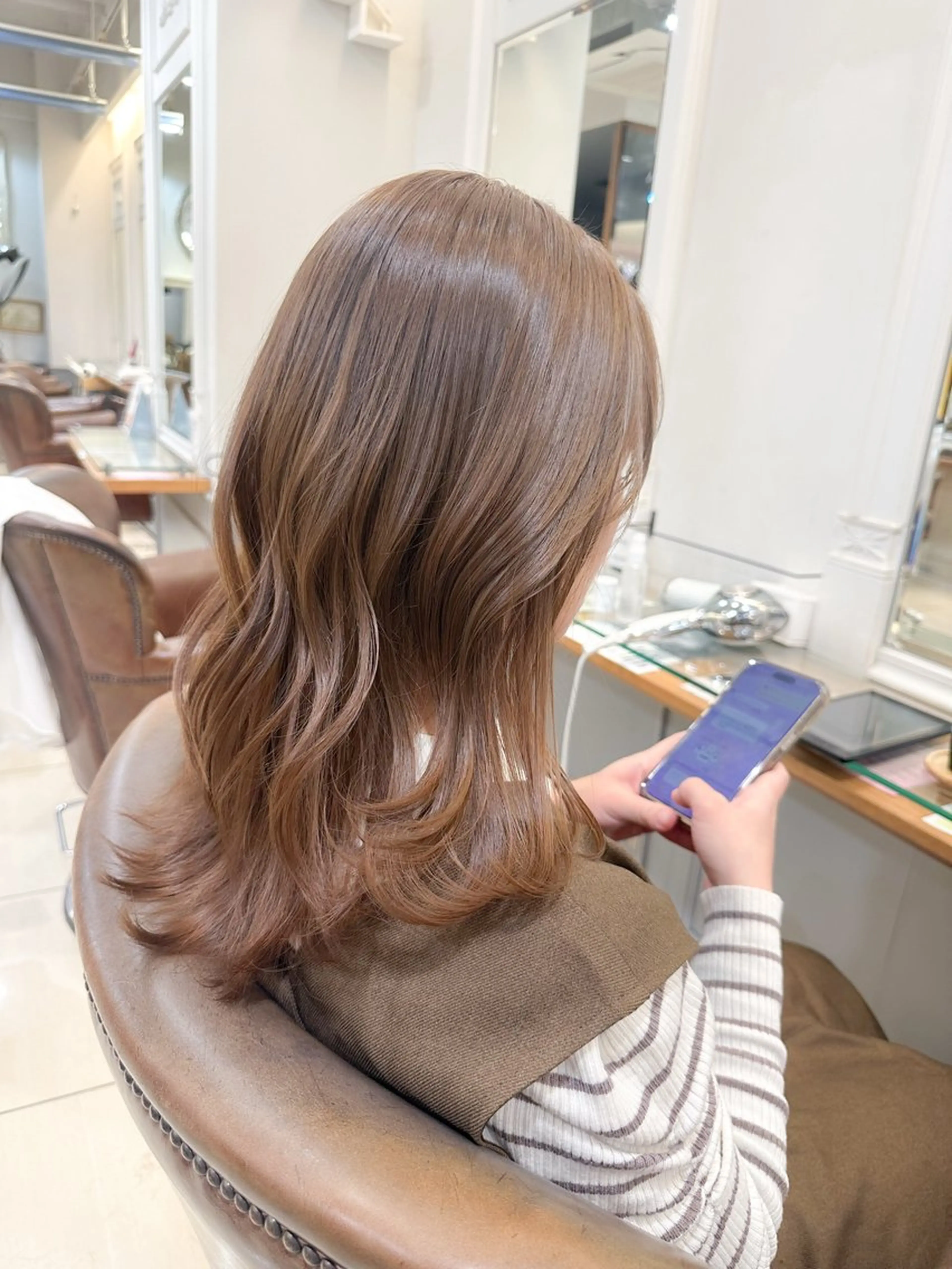 セミロング カラー ベージュカラー ブリーチ ミルクティーベージュ ブリーチなしカラー カット ヘアカラー ✨カラー支持No.1 🧸ワキ カナコ🧸のヘアスタイル