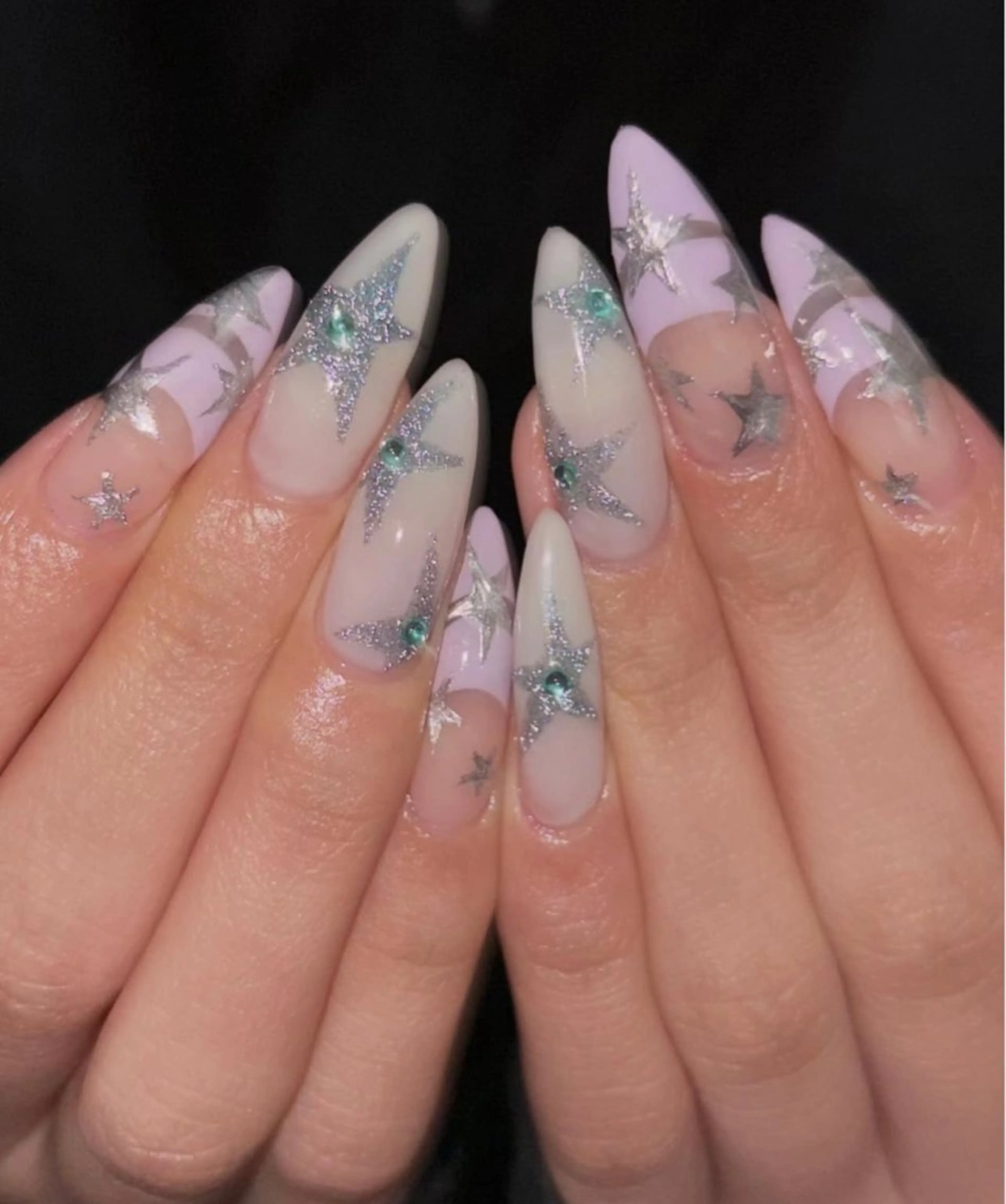 ネイル アートネイル ストーンネイル ネイルチップ ハンドネイル NiJi Nailsのネイルデザイン