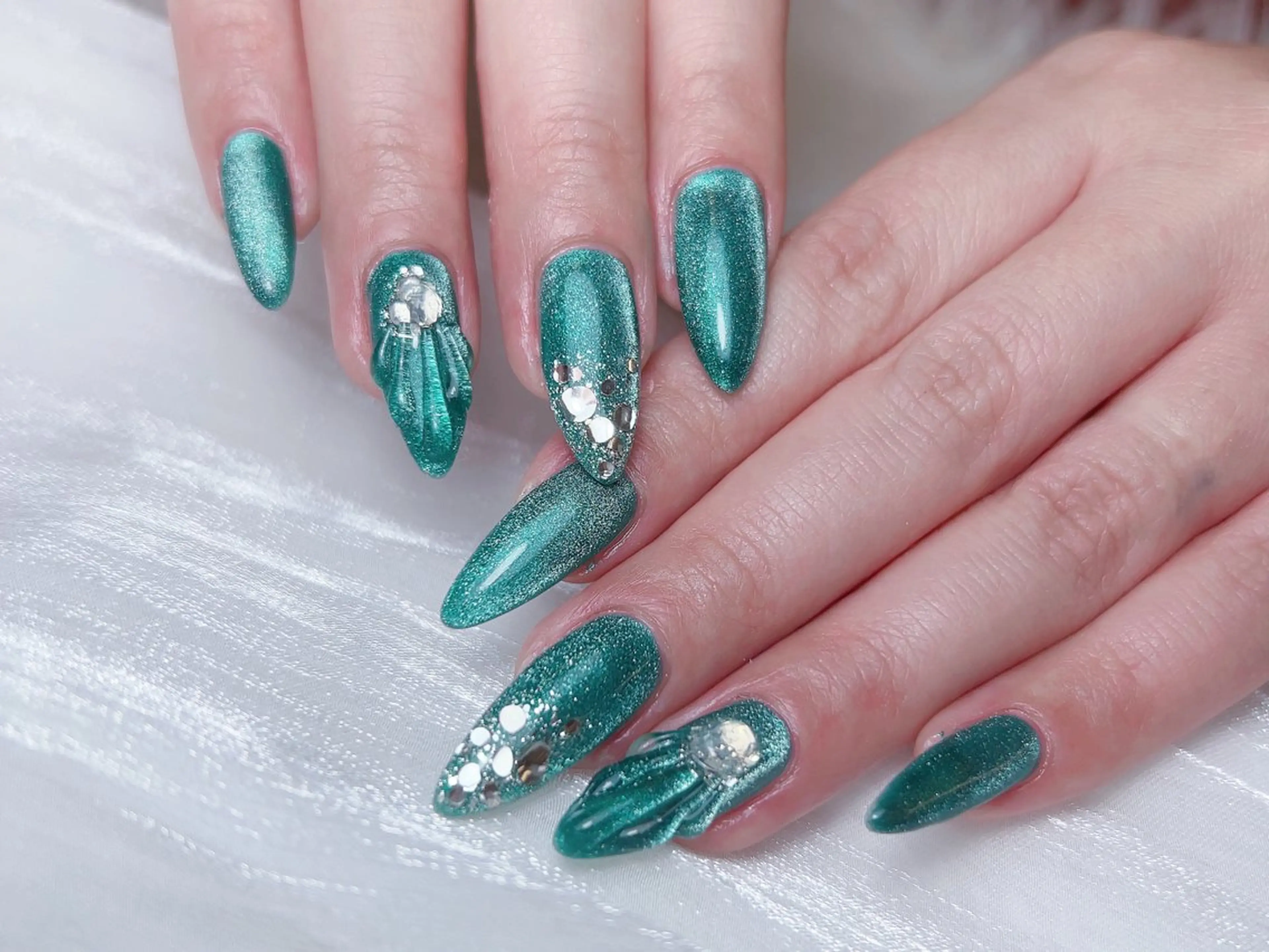 ネイル ハンドネイル M🌷nail 長さだし専門店のネイルデザイン