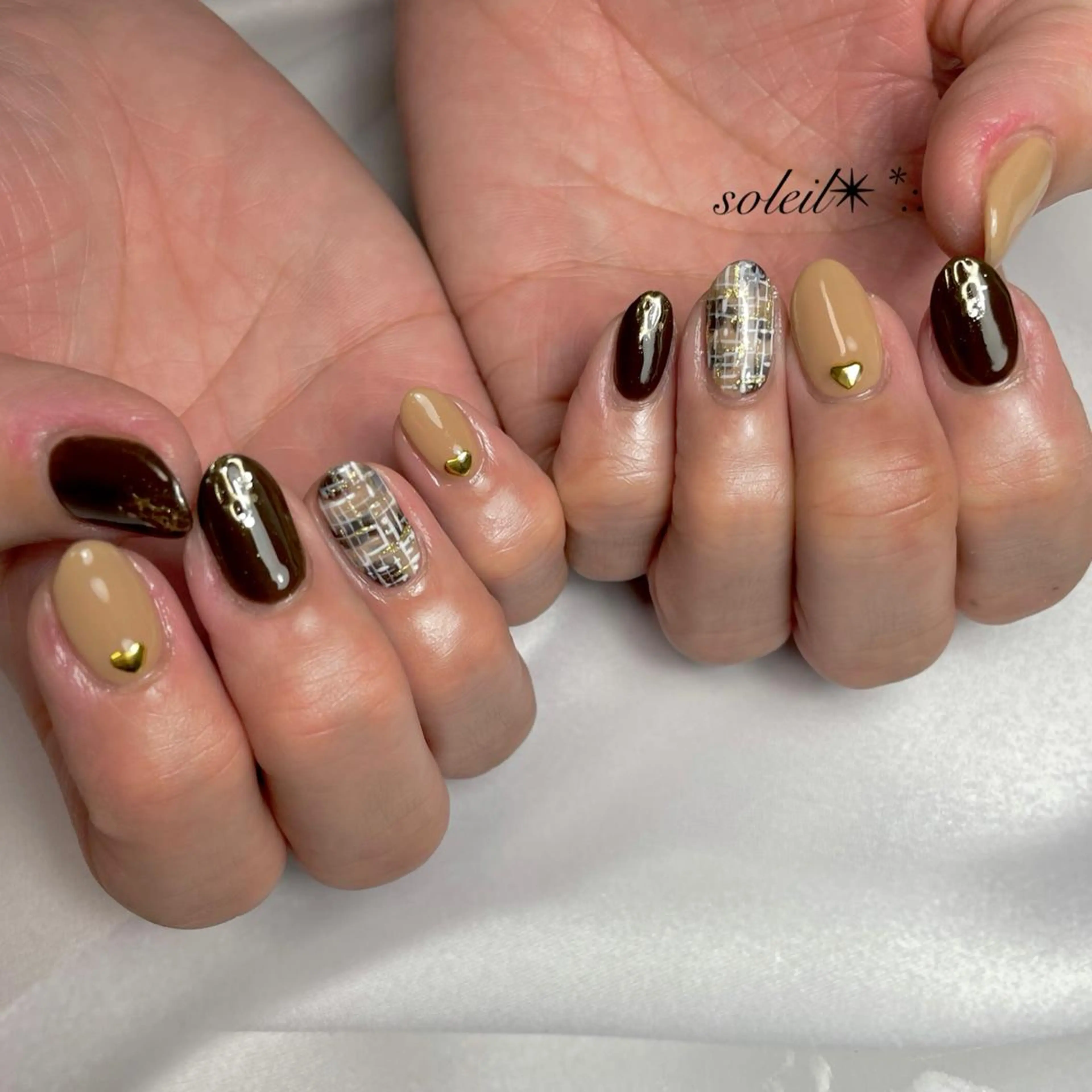 ネイル バレンタイン 粟津 美紀のネイルデザイン