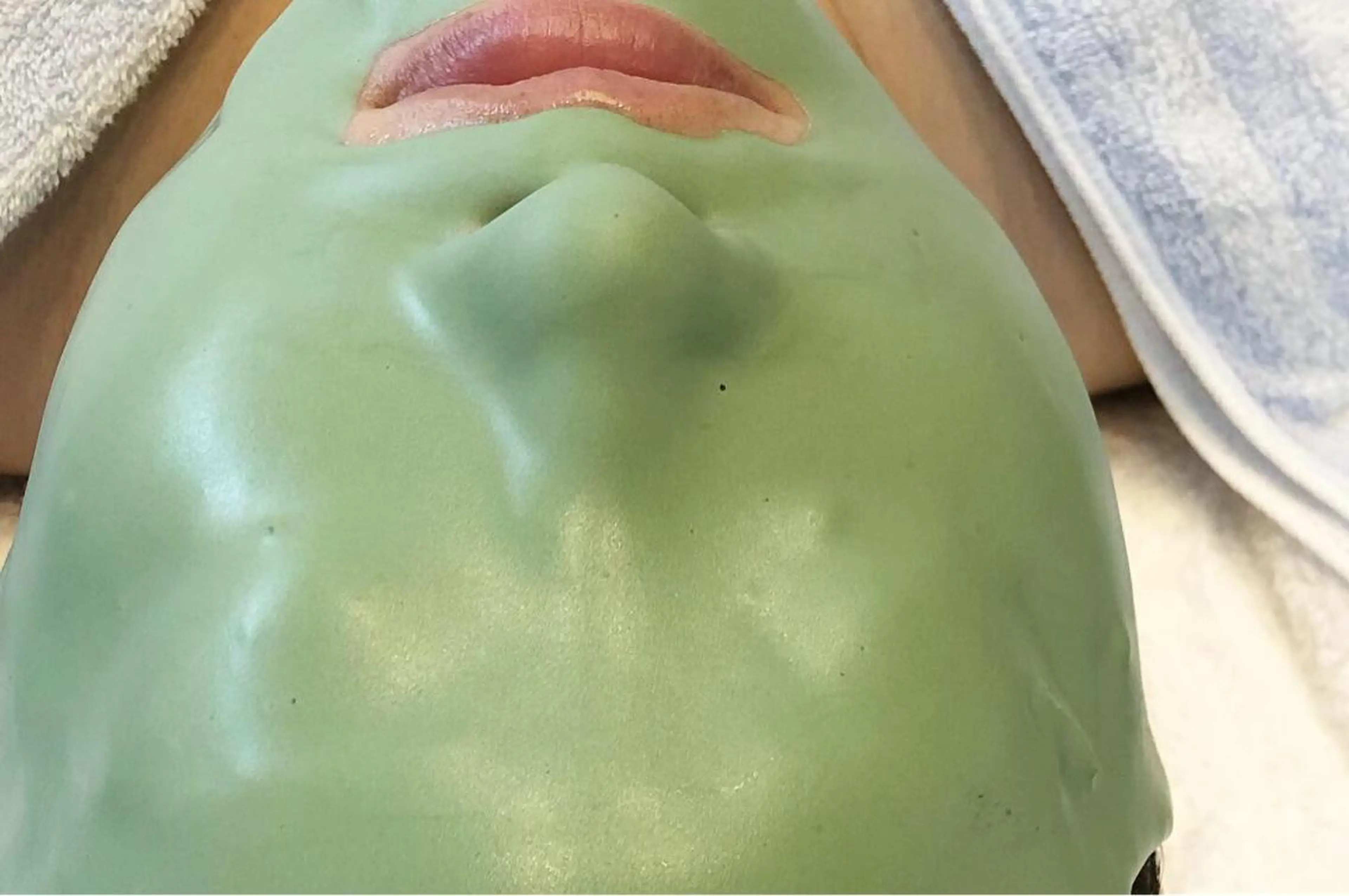 マスクで肌荒れの方へ【フェイシャルスタンダードコース+ビューネケアパック】初回カウンセリングを含めたお時間です。の写真