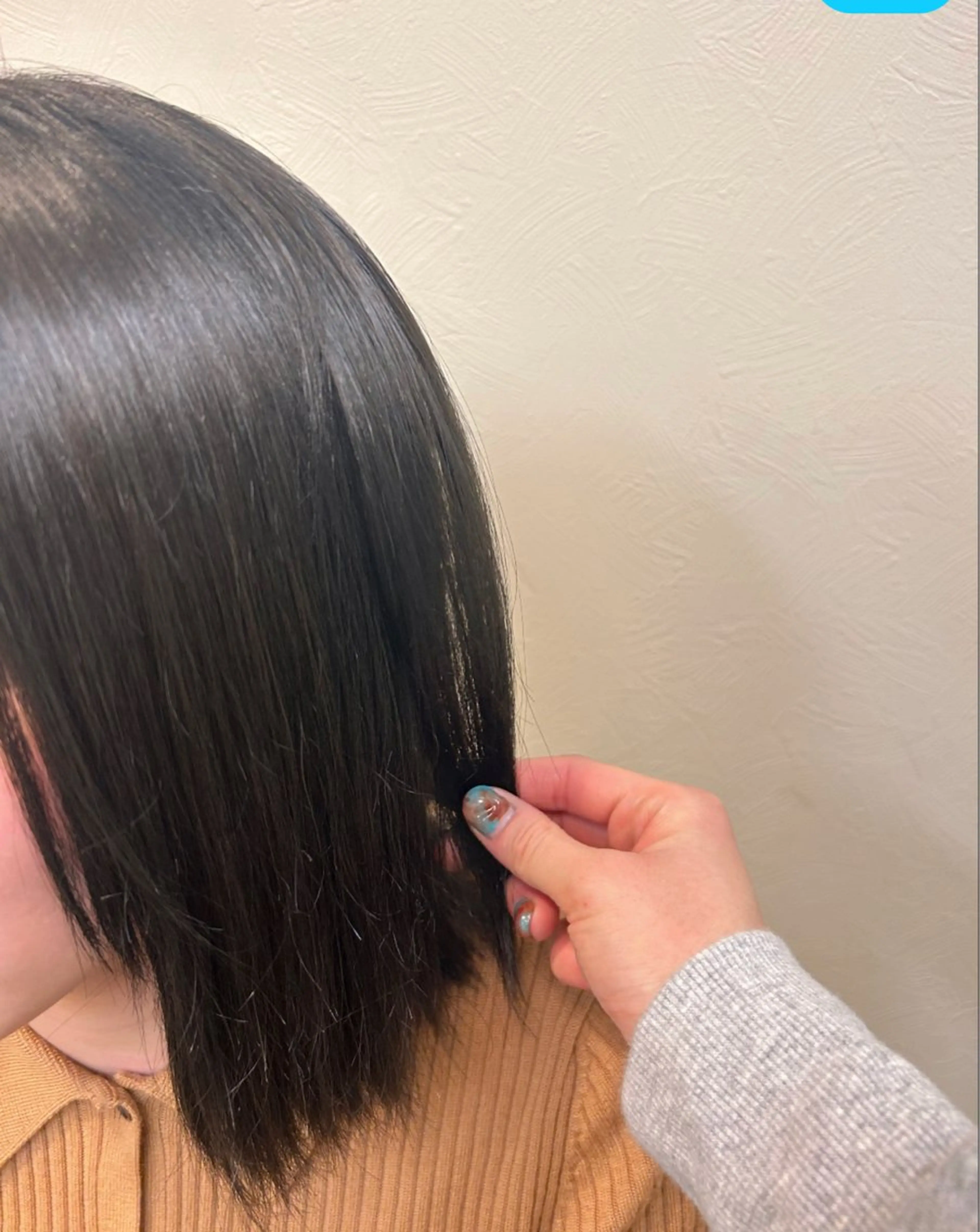 ショート アッシュ morio コトミのヘアスタイル