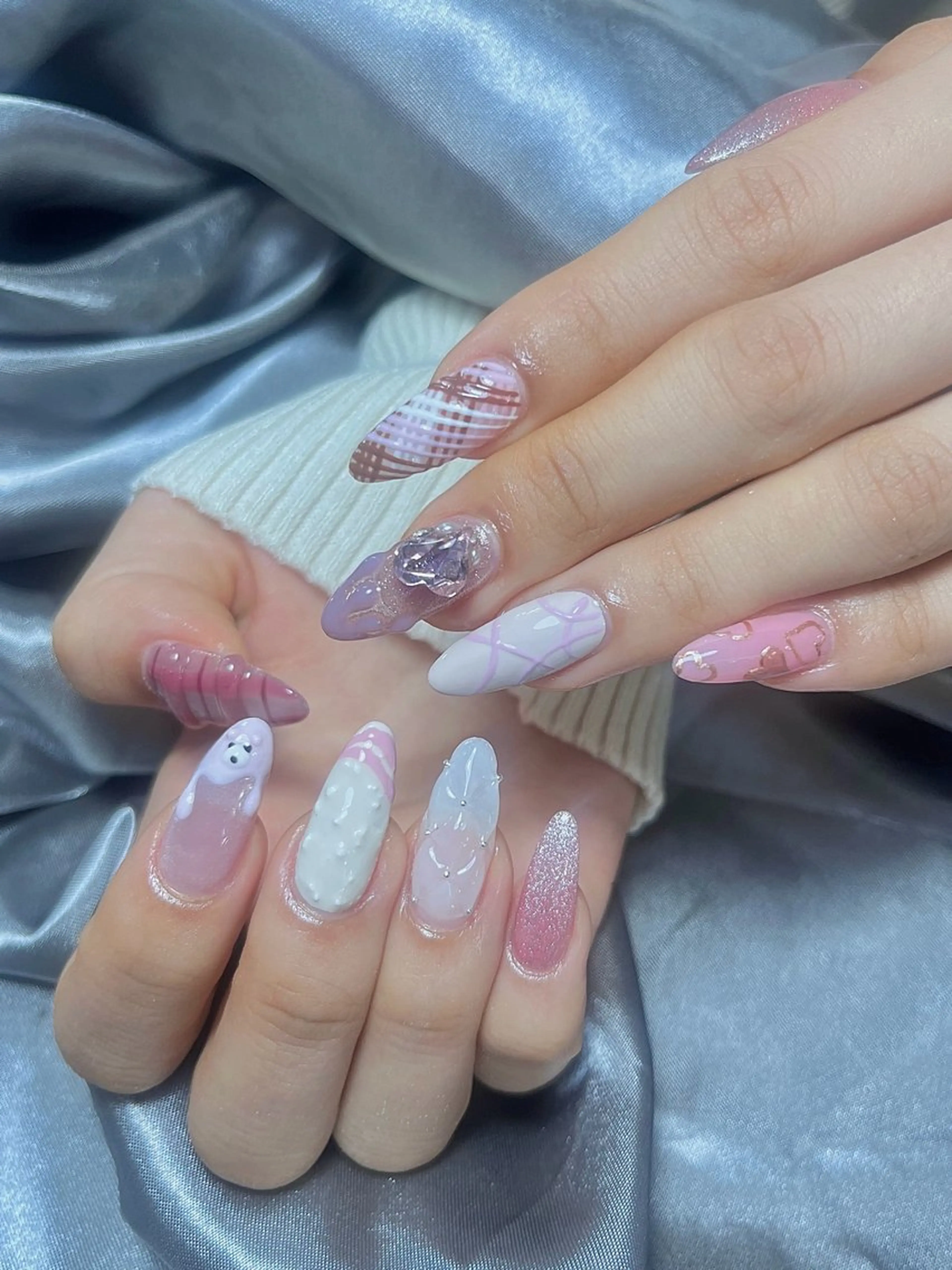 ネイル LEELA NAIL STUDIOのネイルデザイン