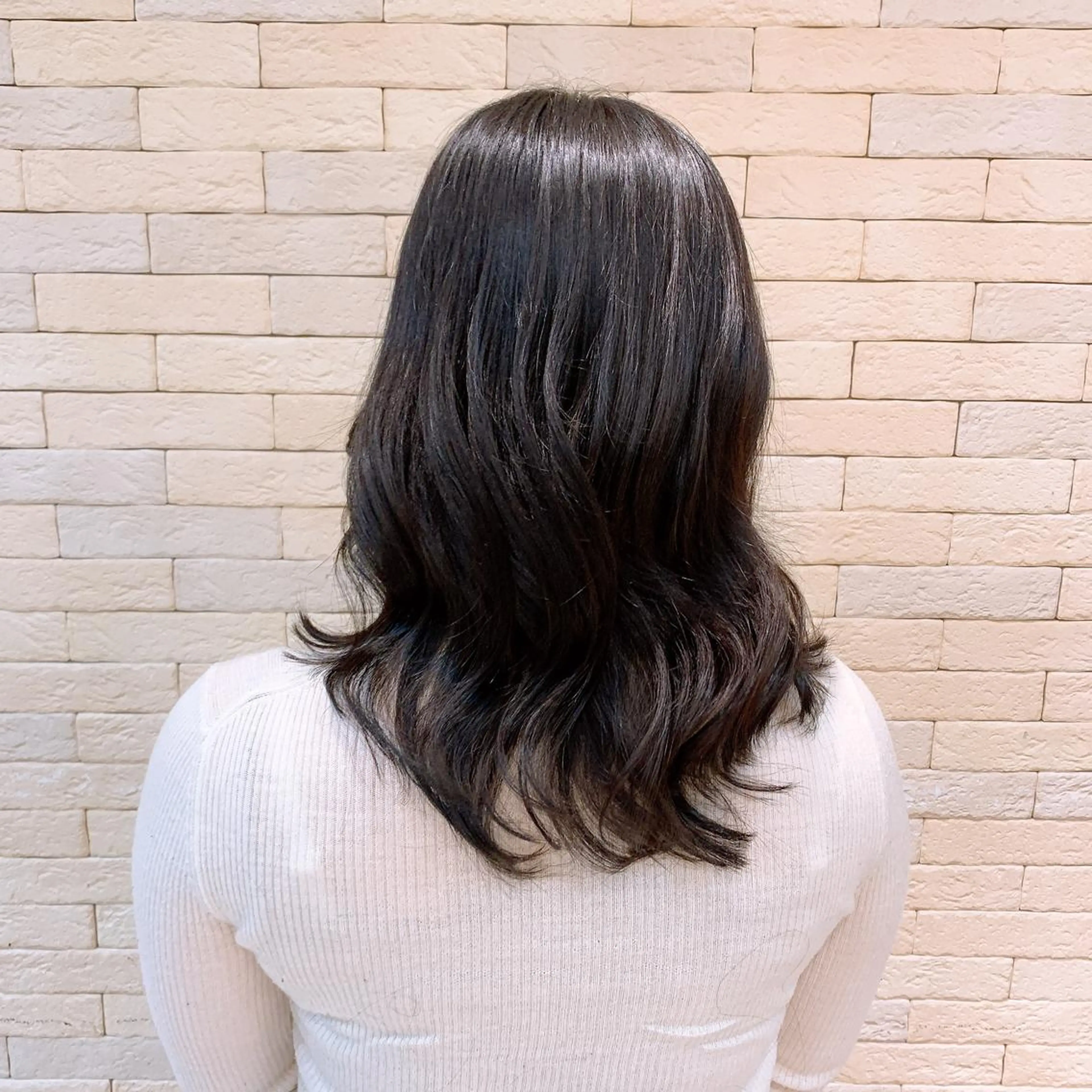 セミロング 艶髪レイヤー上田 紗也🇰🇷💗のヘアスタイル