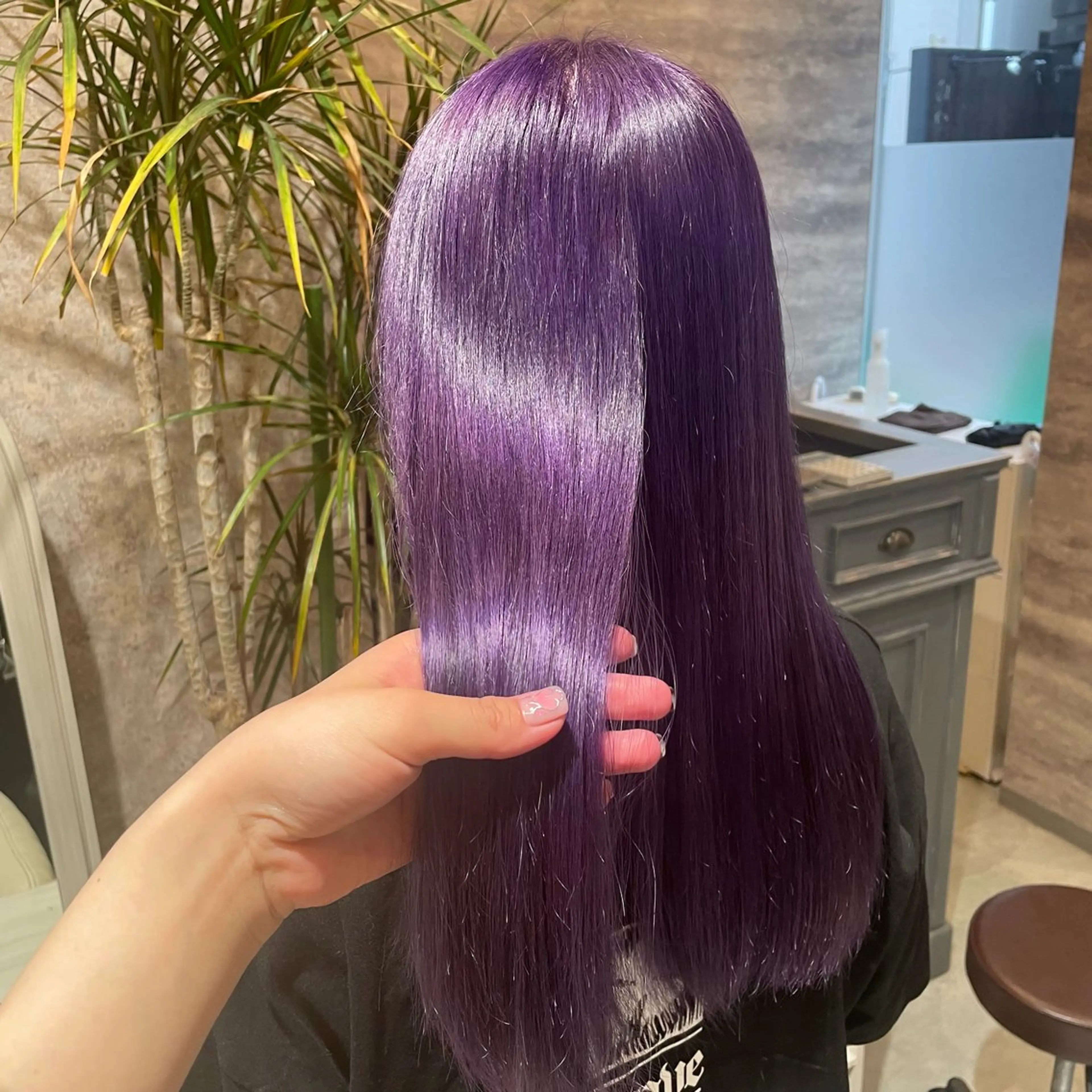 ロング 牧野 夏子のヘアスタイル