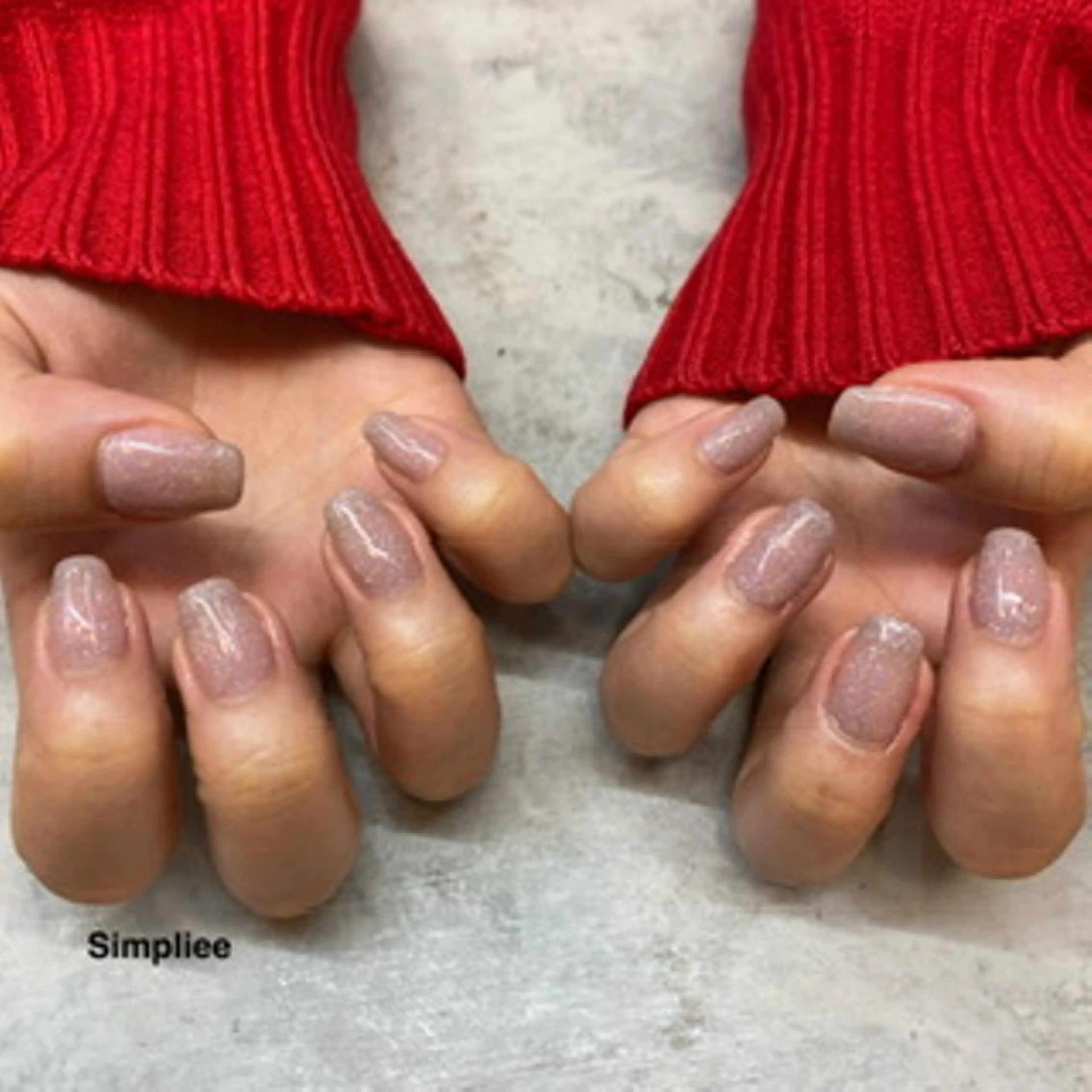 ネイル ワンカラーネイル シンプリーワン 渋谷店🪄MOENAのネイルデザイン