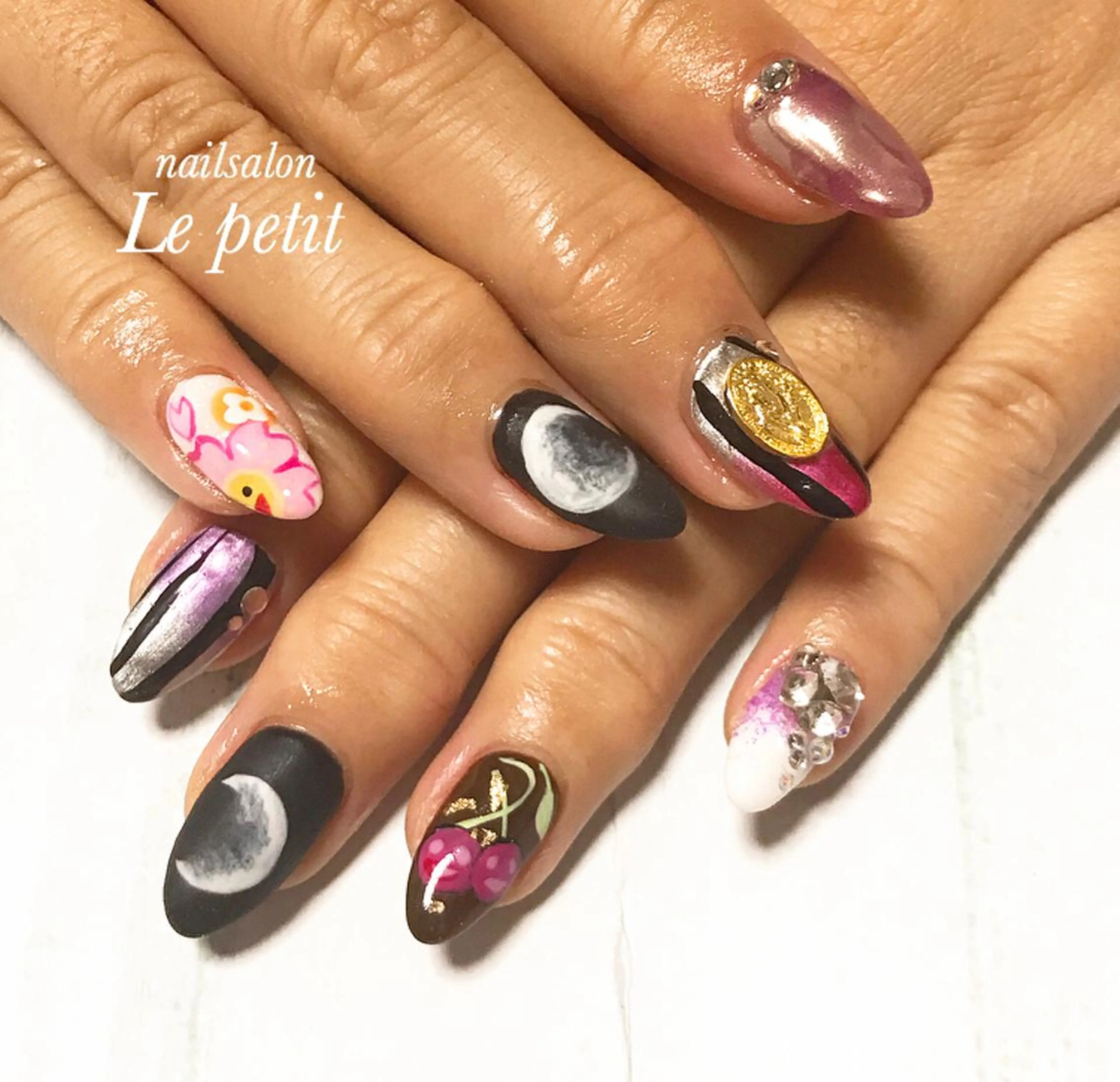 ネイル 石野 広佳のネイルデザイン