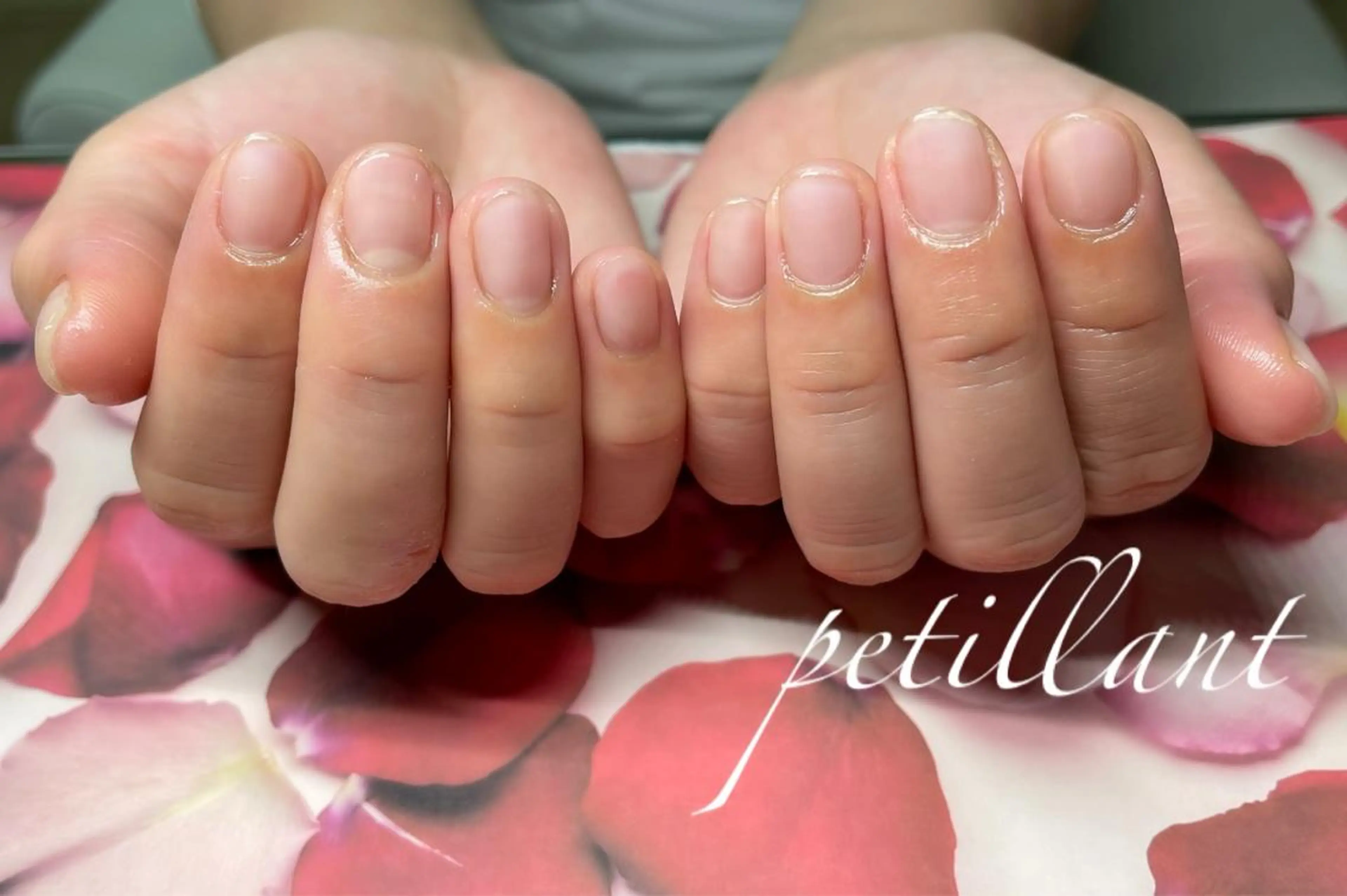 ネイル アートネイル クリアネイル ジェルネイル petillant所属・nail salon petillantのネイルデザイン