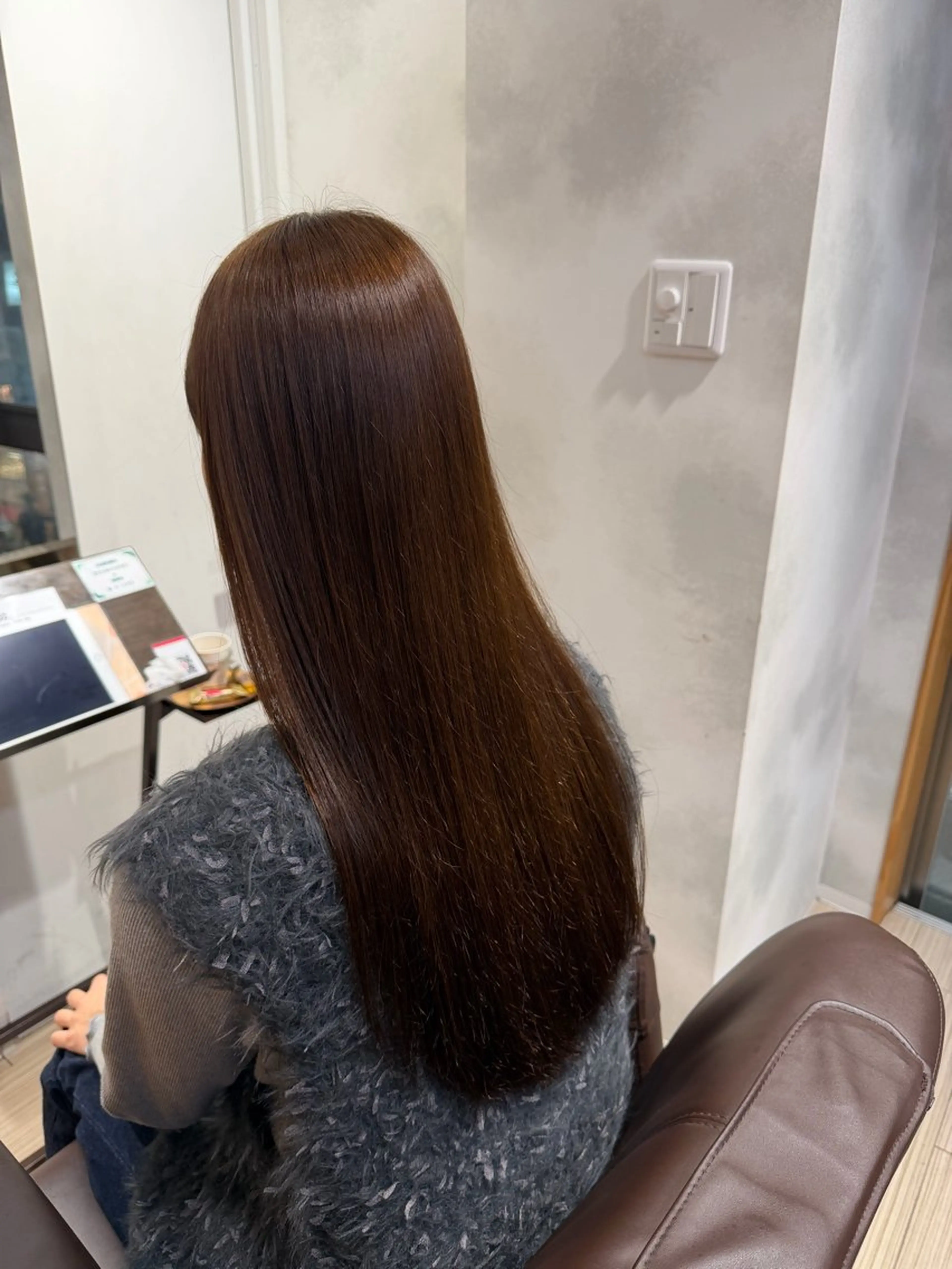 ロング カラー 透明感カラー 顔周りカット レイヤーカット 山田 省吾のヘアスタイル