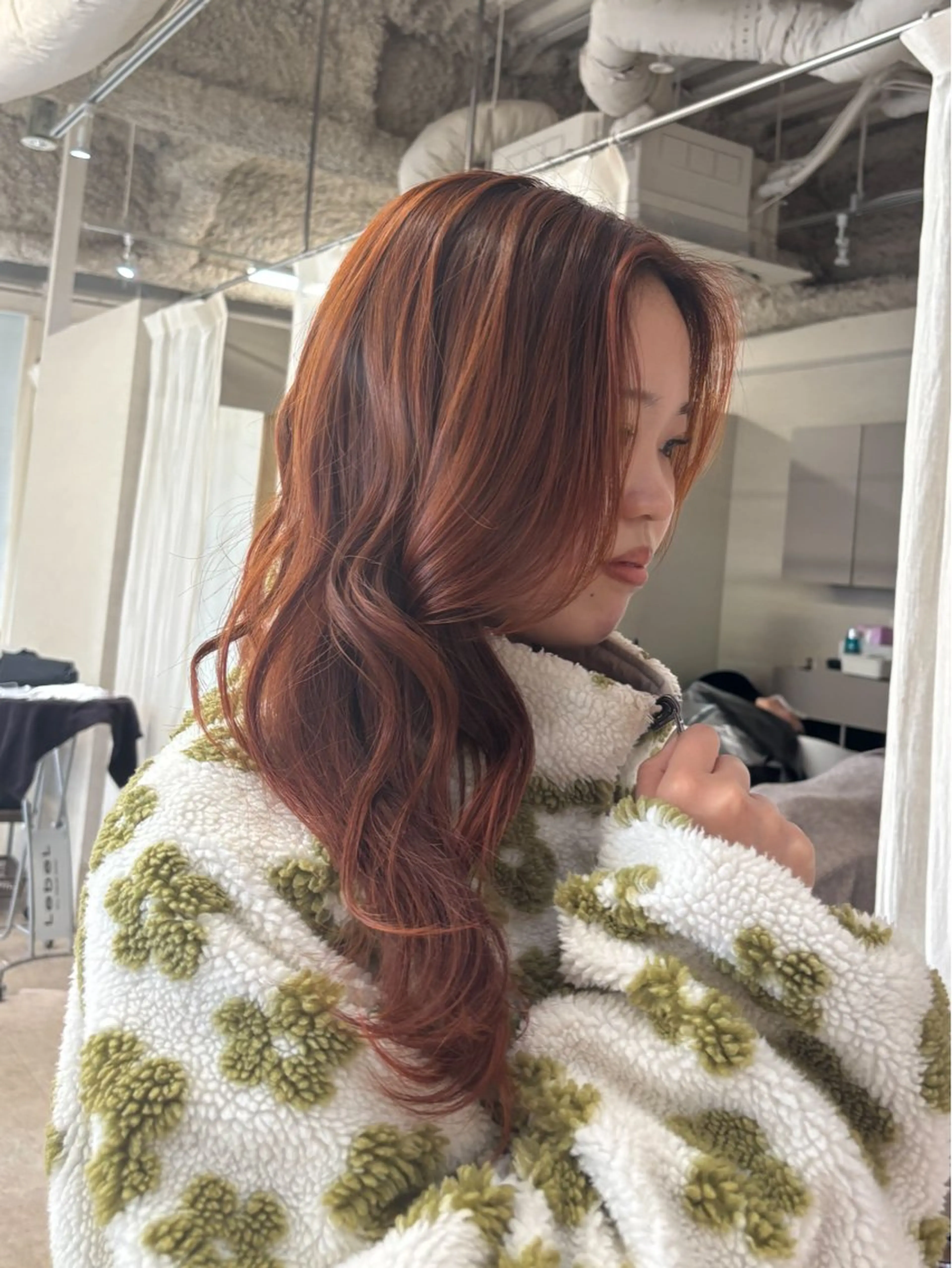 ミディアム ヘアカラー トリートメント 段野吾颯 ／ベージュカラーのヘアスタイル