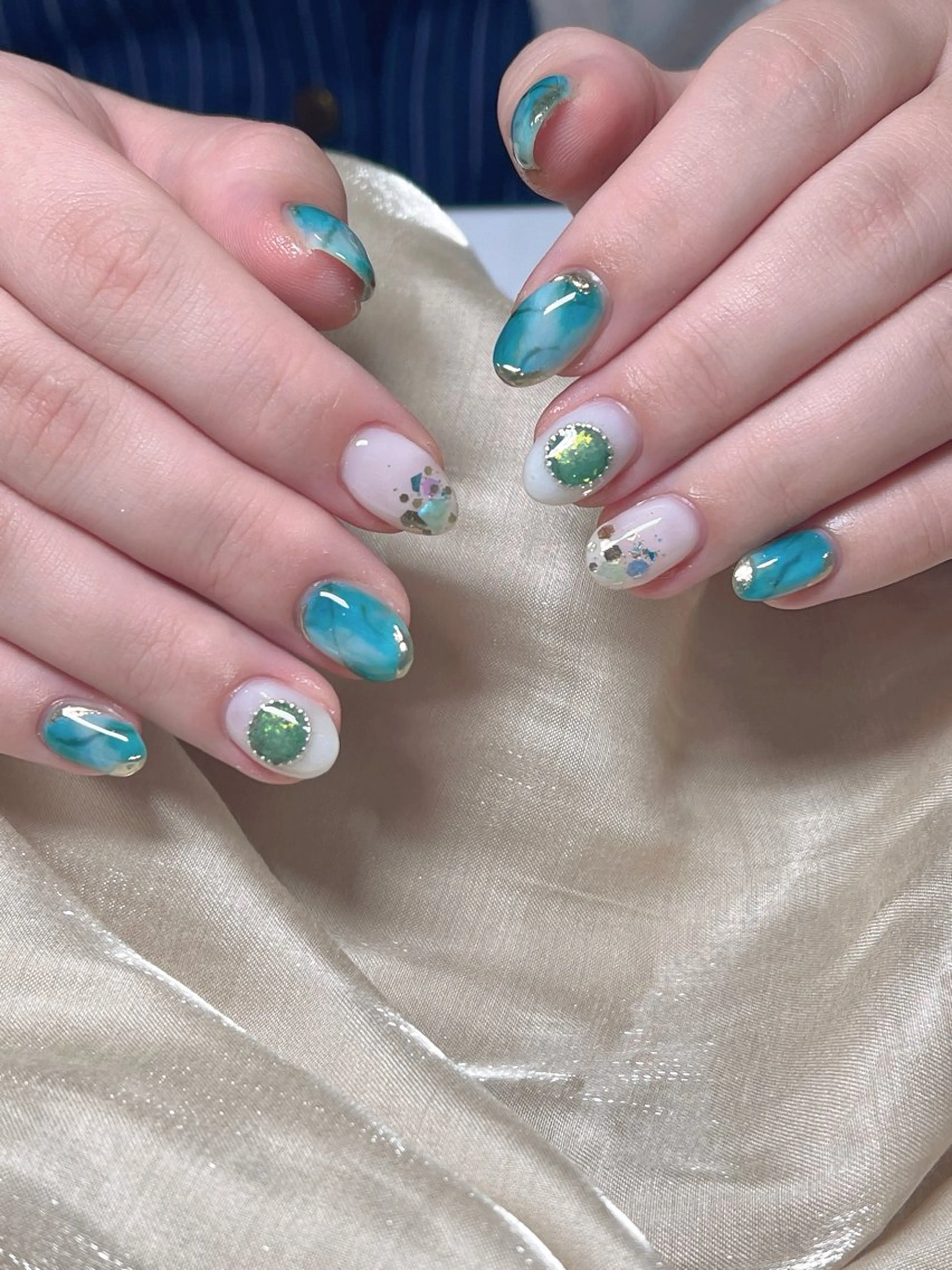 ネイル Rarity ネイルサロンのネイルデザイン