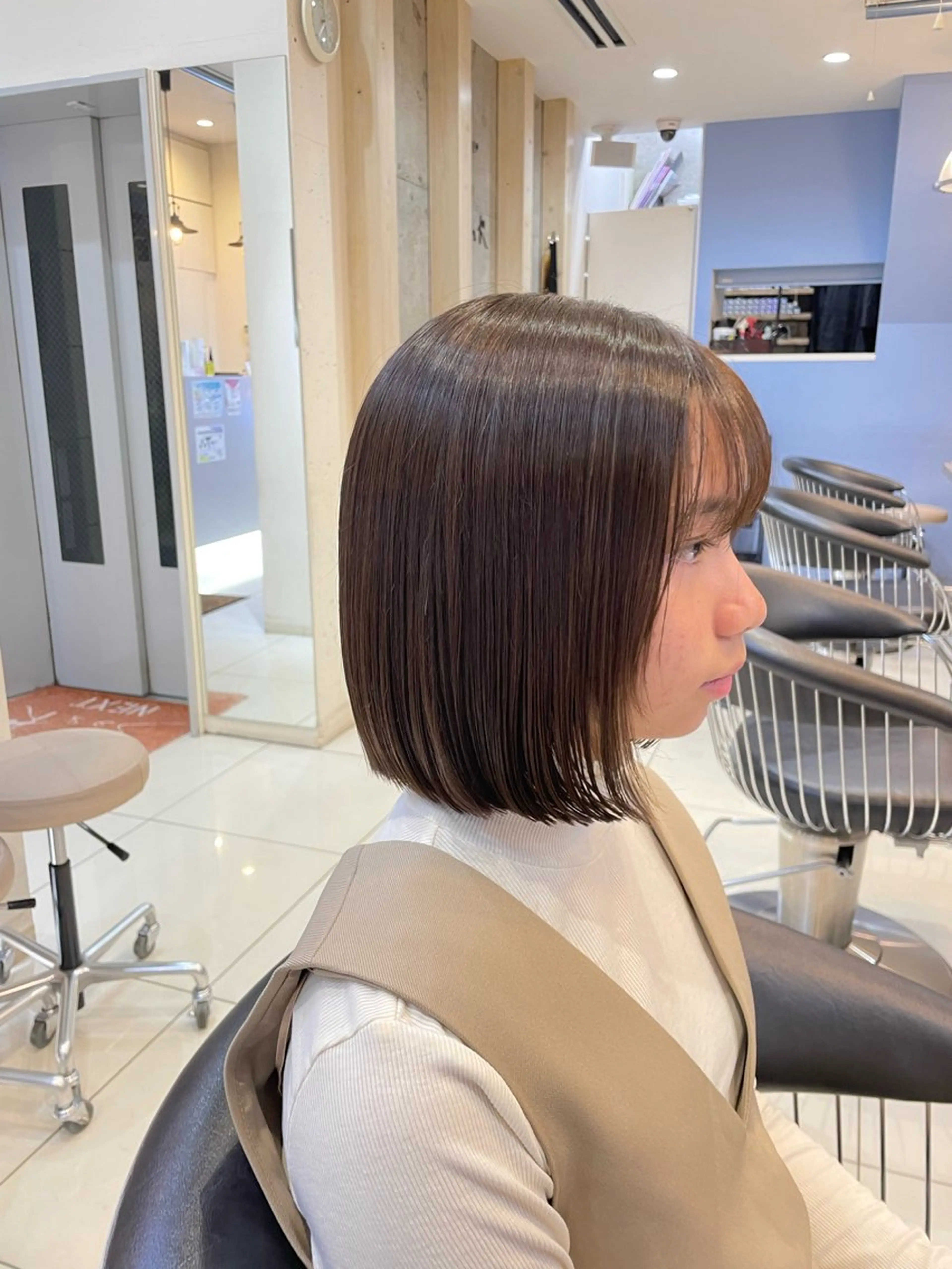 ショート mao♡ベージュ/ 顔周りカットのヘアスタイル