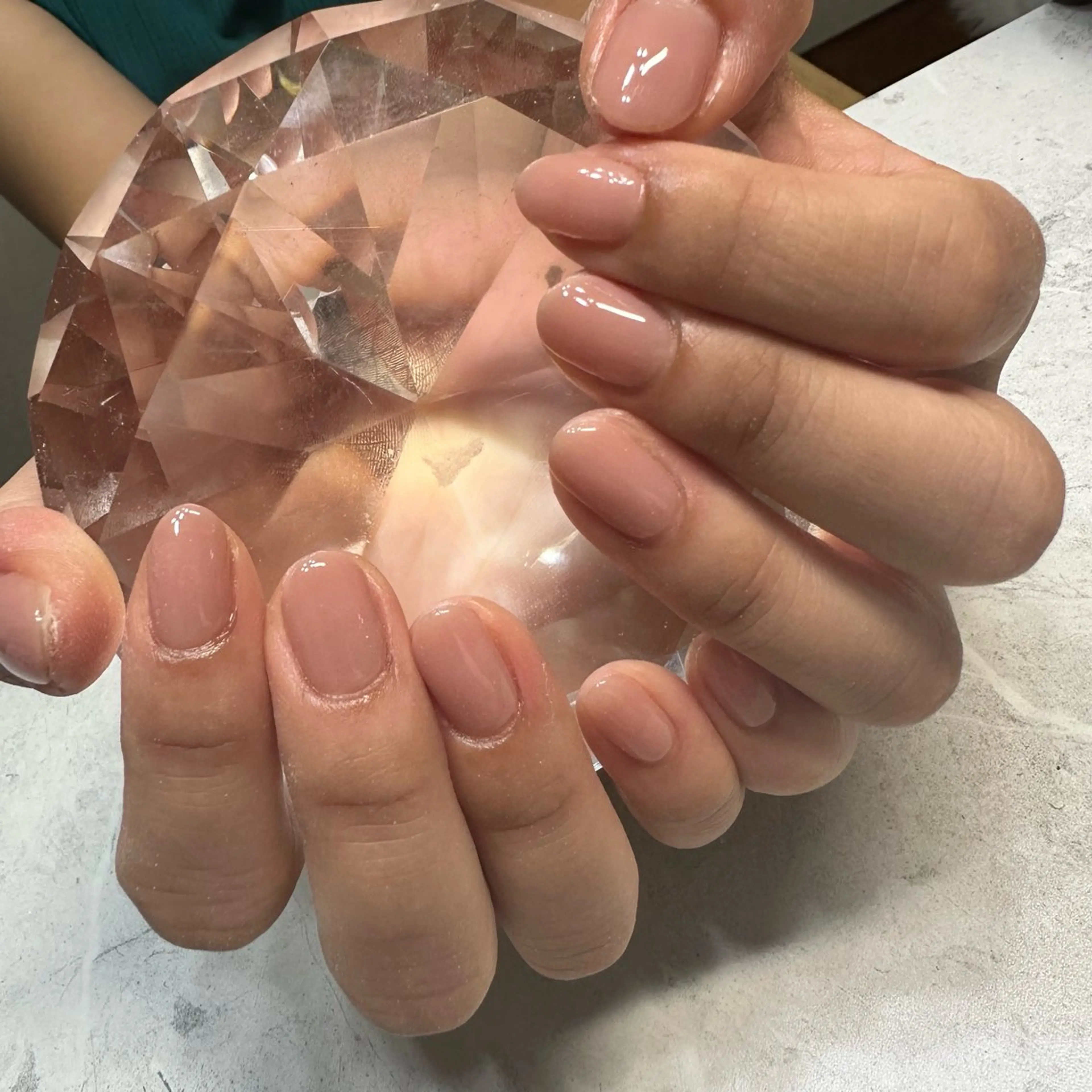 ネイル オフィスネイル ワンカラーネイル ショートネイル ハンドネイル with nail.のネイルデザイン